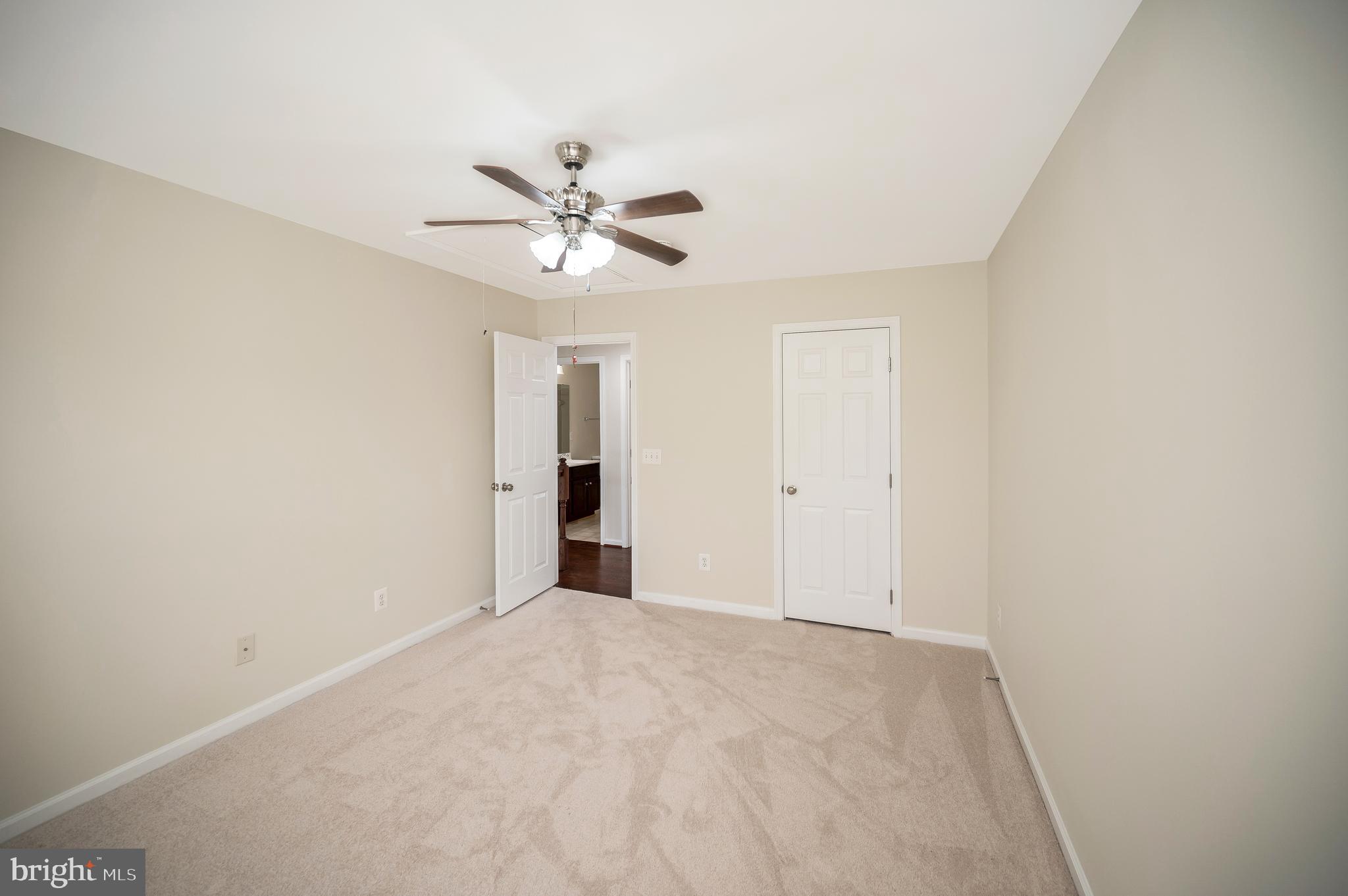 PORT POTOMAC - Residential