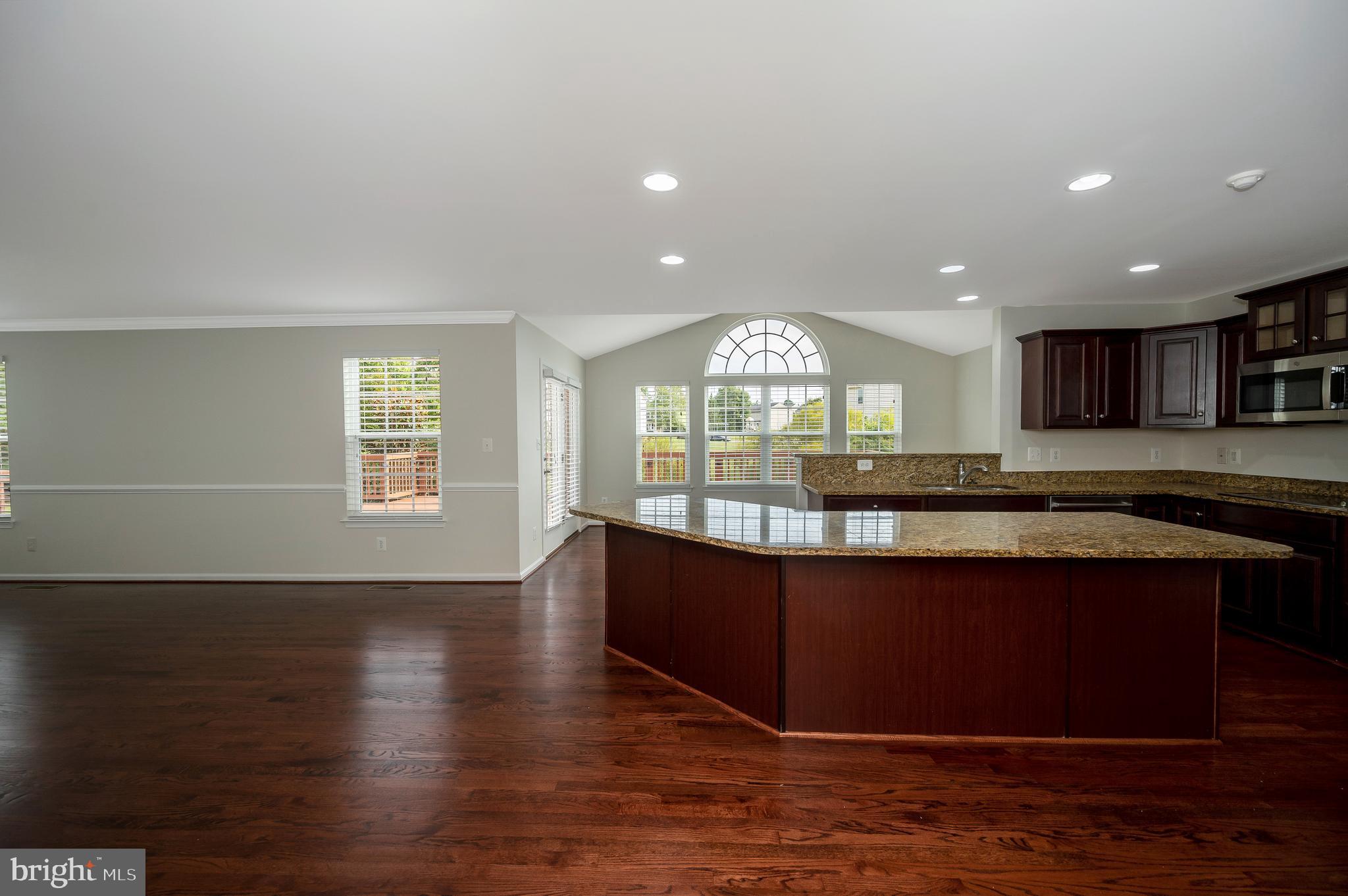 PORT POTOMAC - Residential