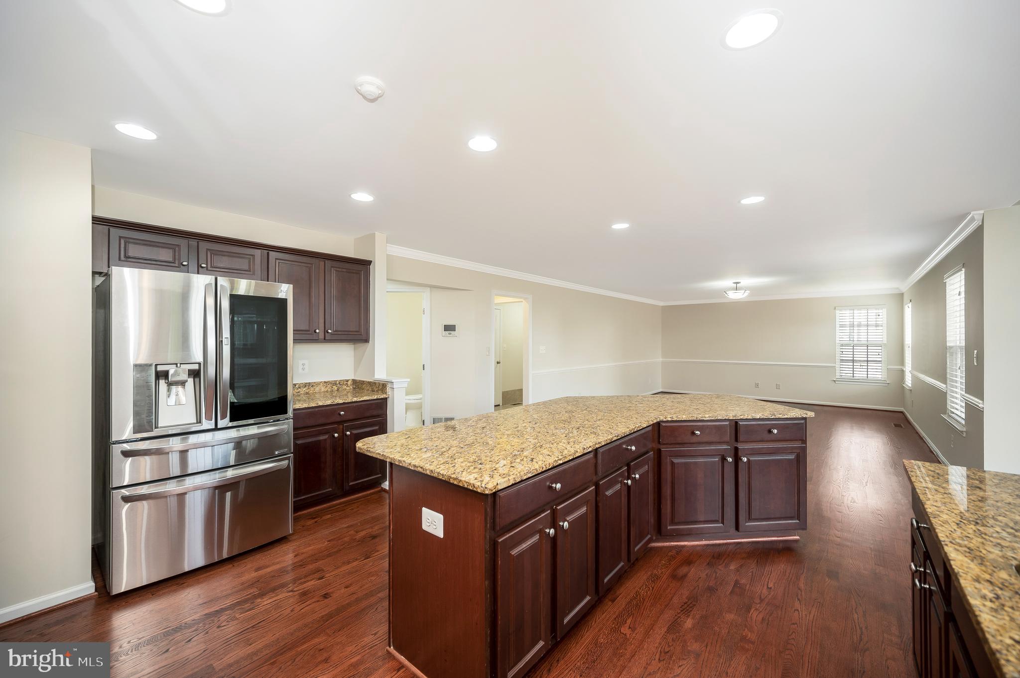 PORT POTOMAC - Residential