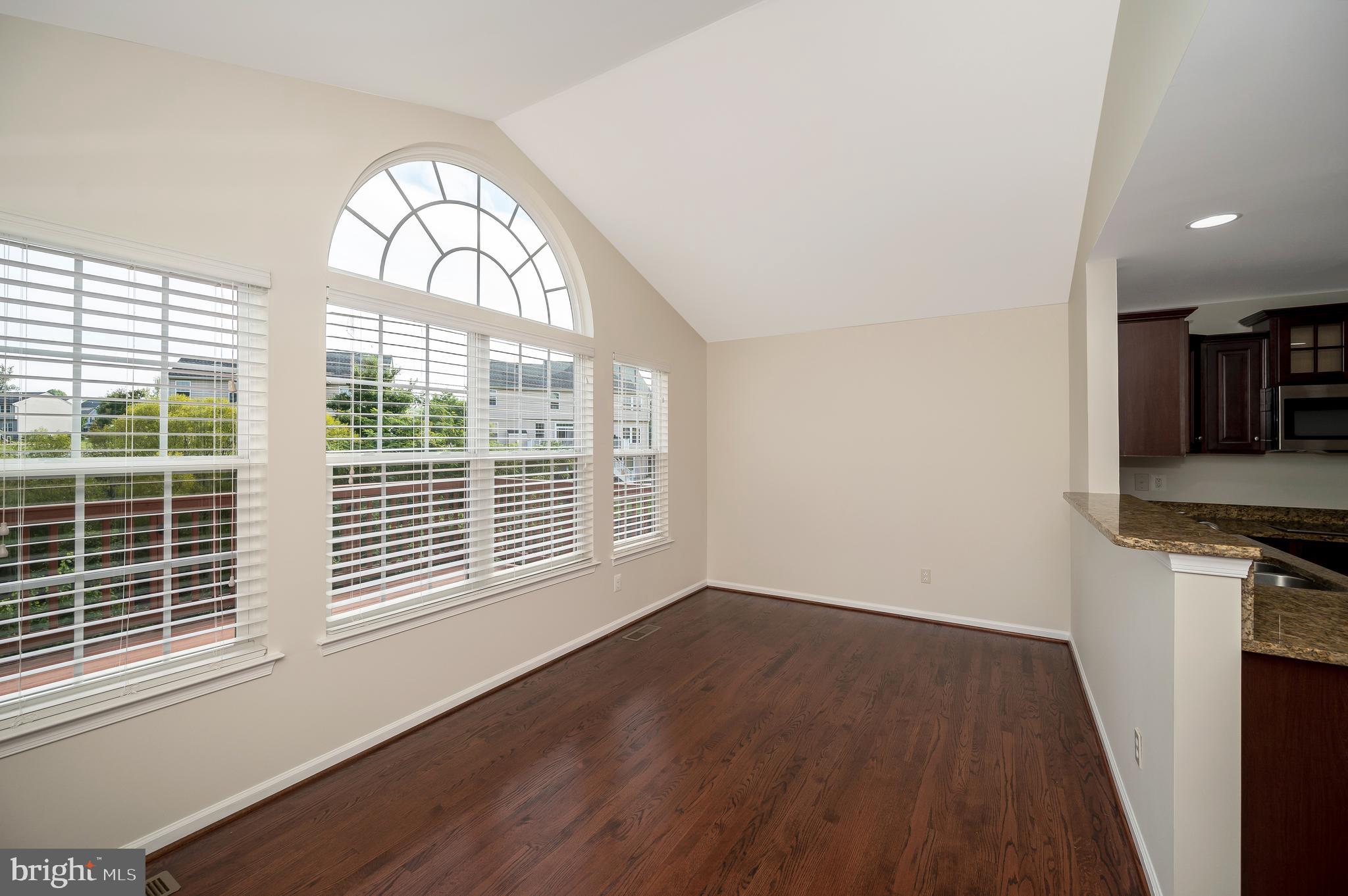 PORT POTOMAC - Residential