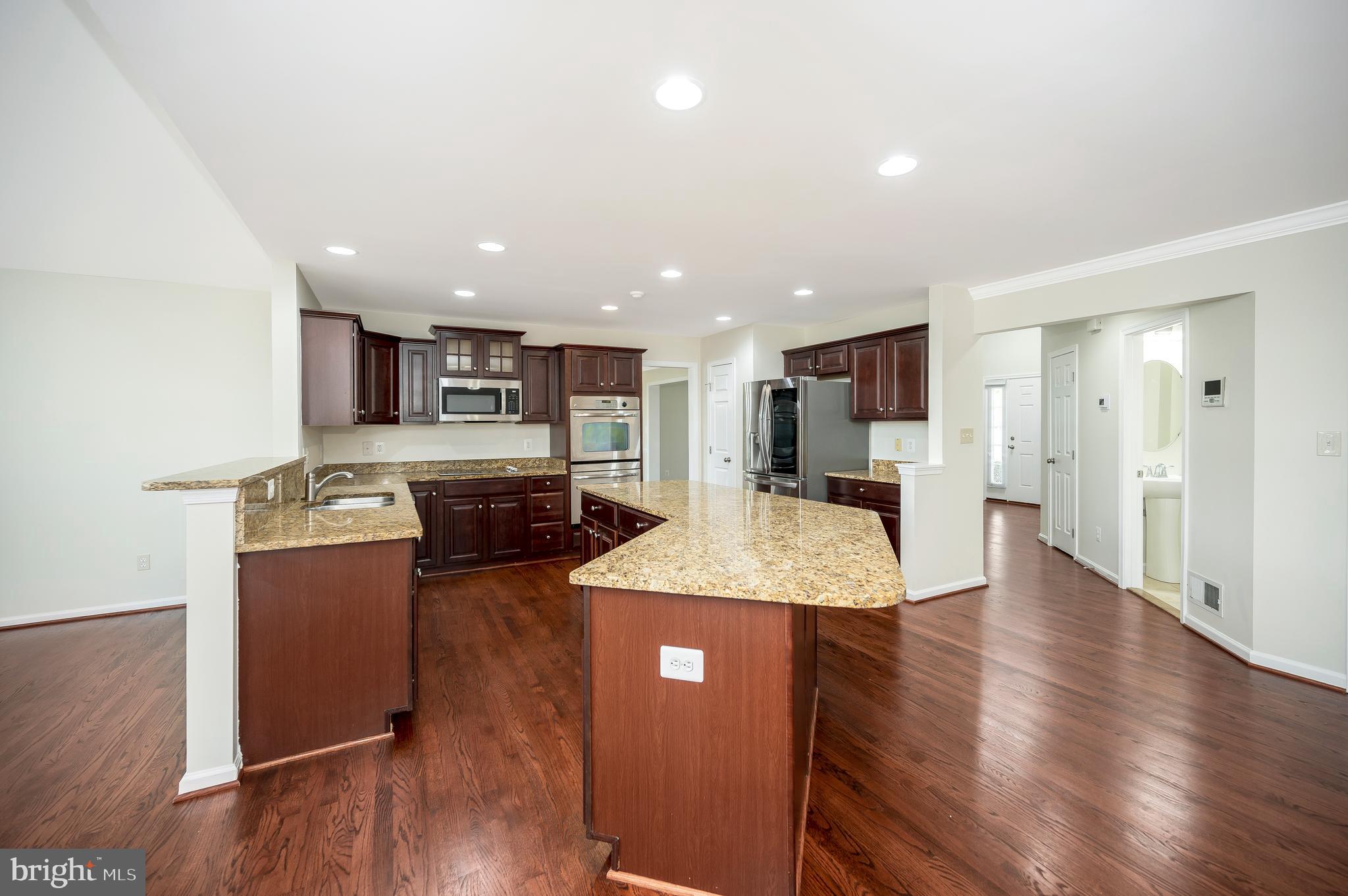 PORT POTOMAC - Residential