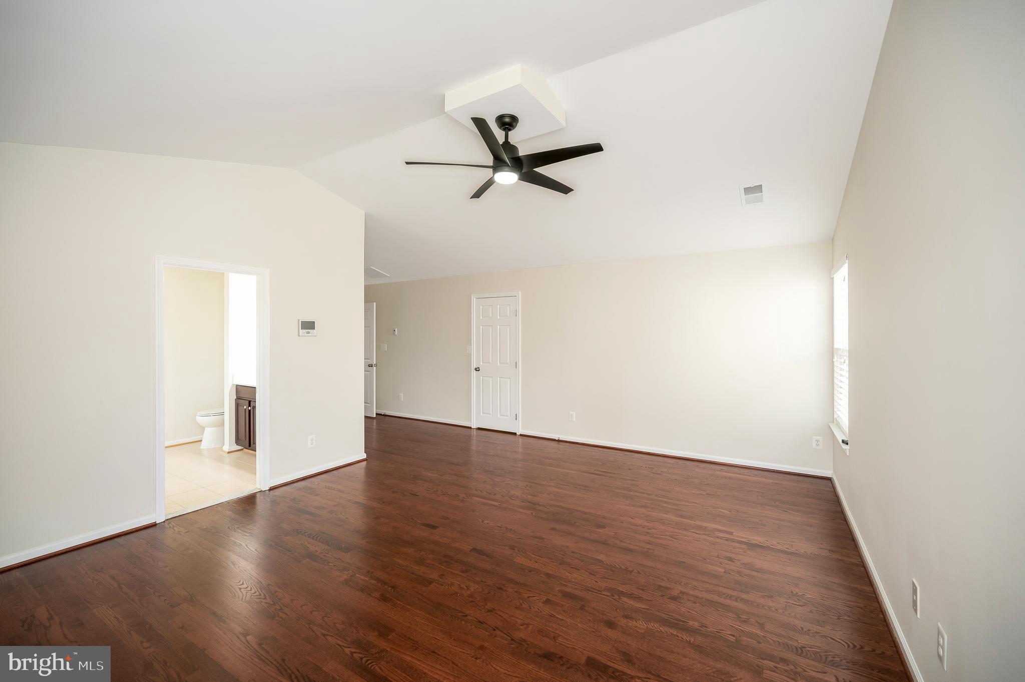 PORT POTOMAC - Residential