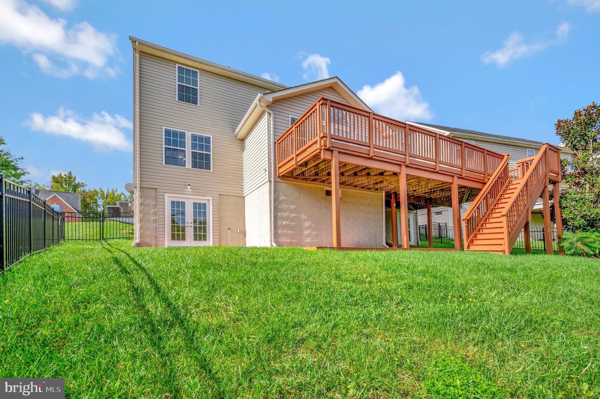 PORT POTOMAC - Residential