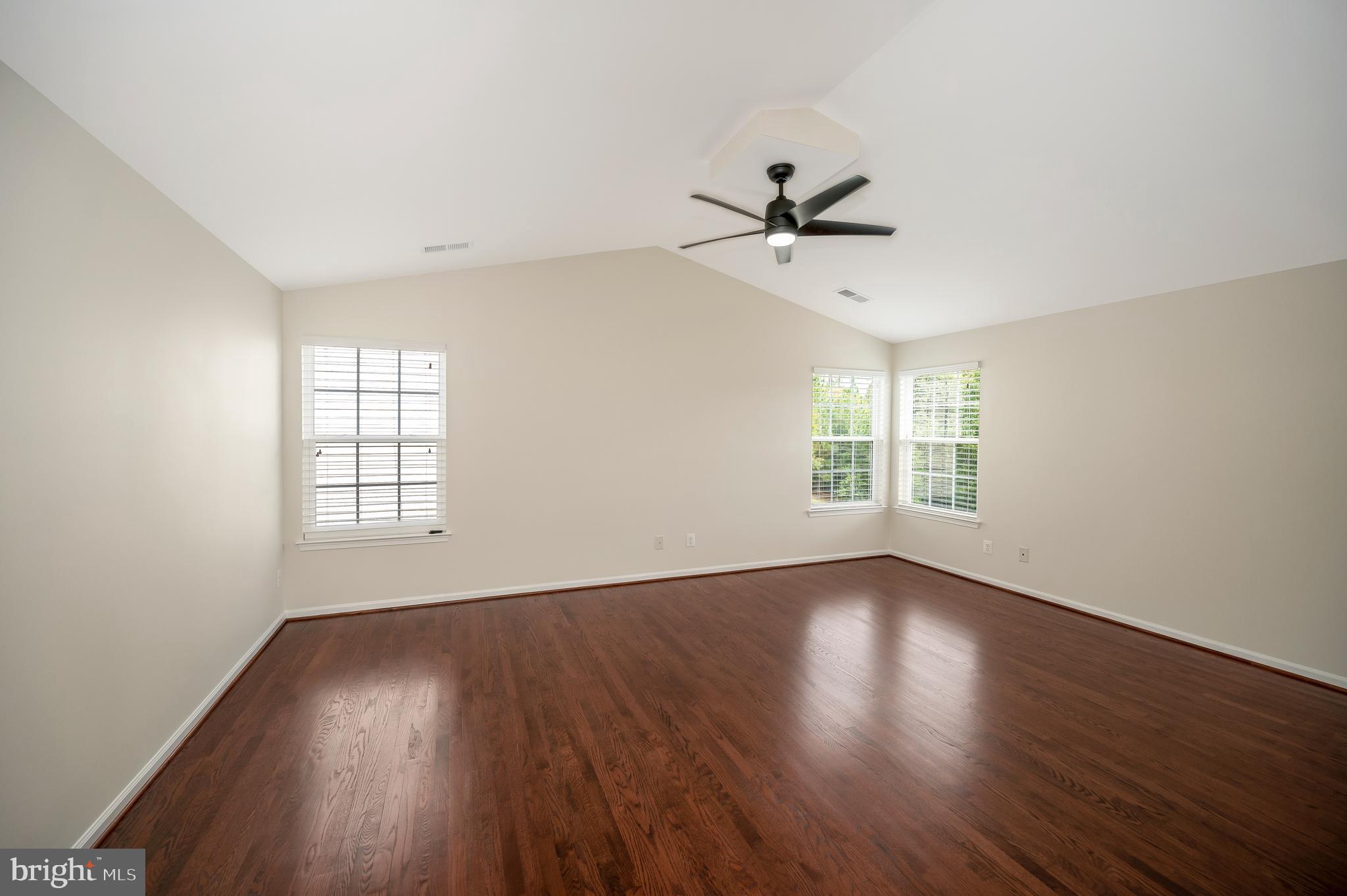 PORT POTOMAC - Residential