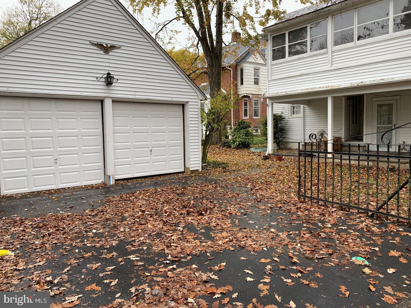 DOYLESTOWN BORO - Residential Lease