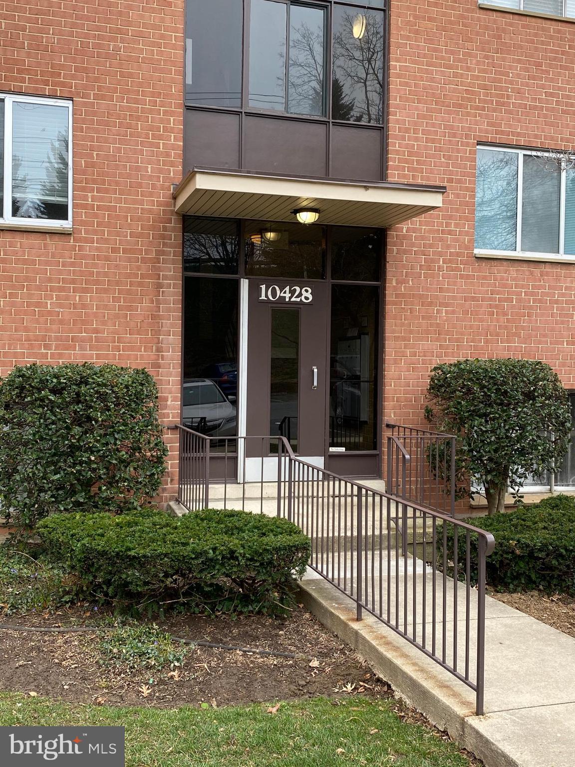 GROSVENOR PARK - Residential Lease