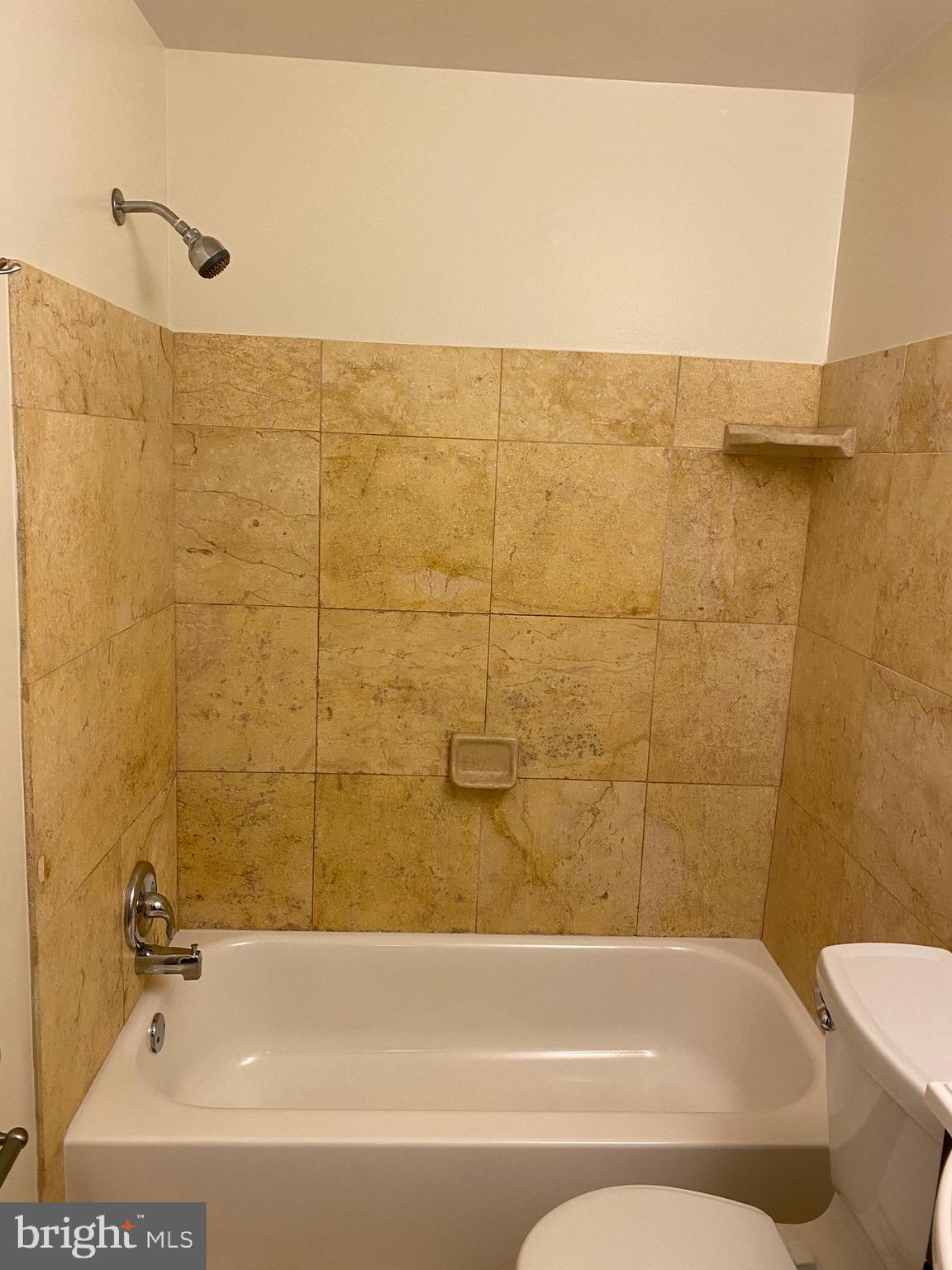 GROSVENOR PARK - Residential Lease