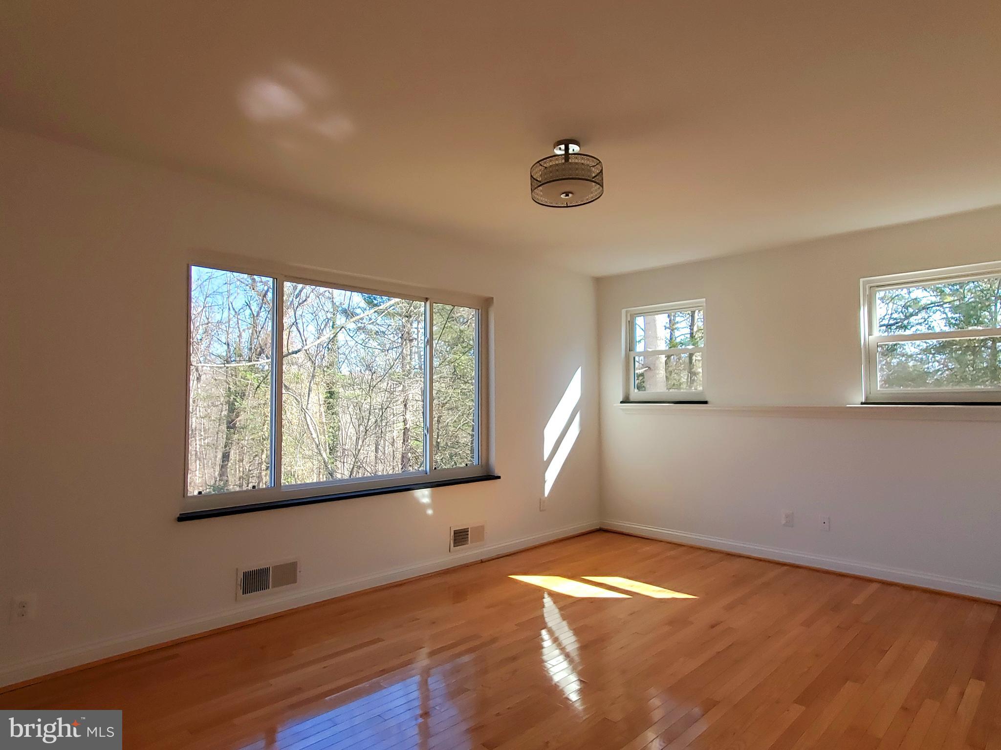 CONGRESSIONAL FOREST - Residential Lease