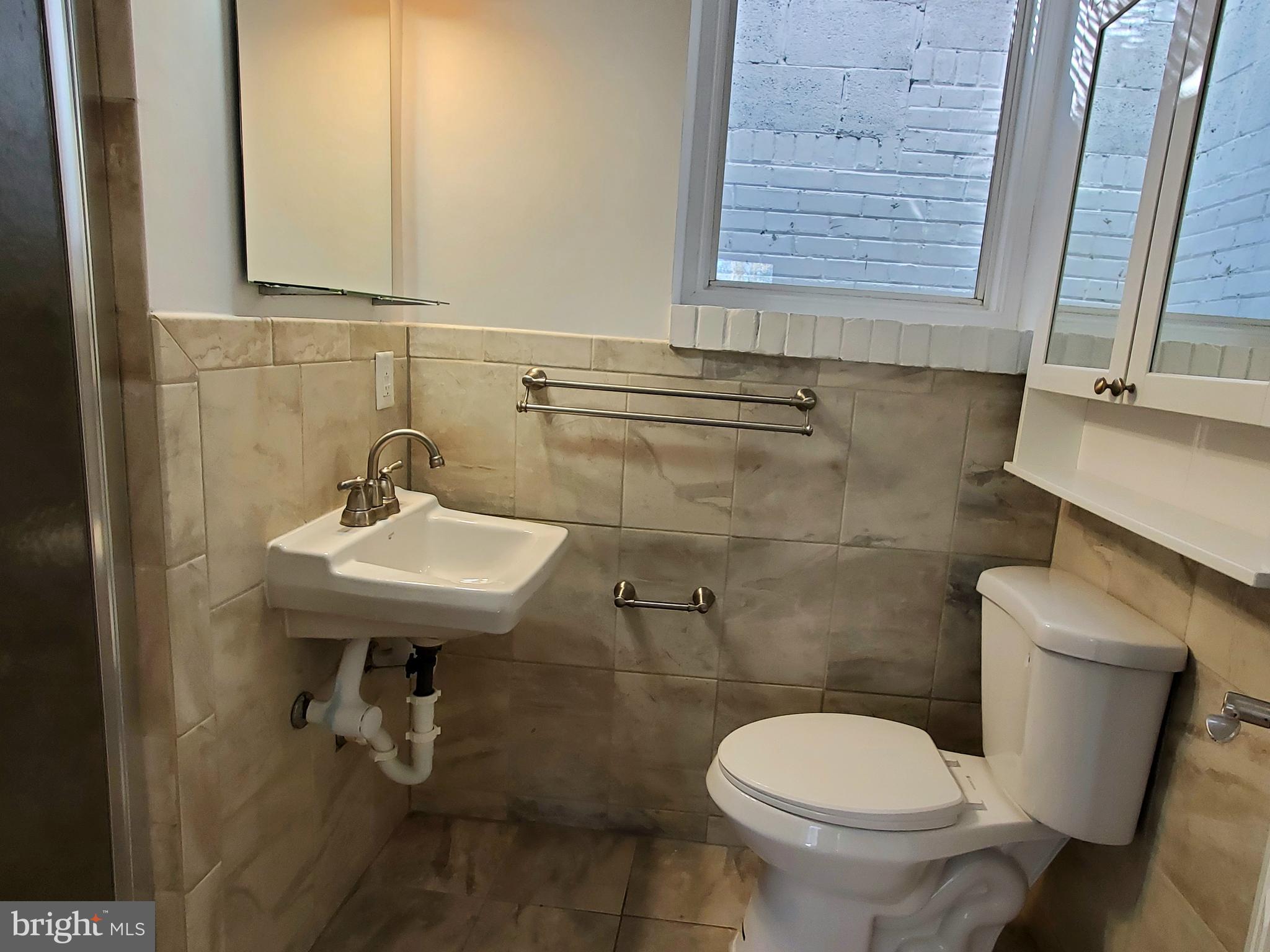 CONGRESSIONAL FOREST - Residential Lease