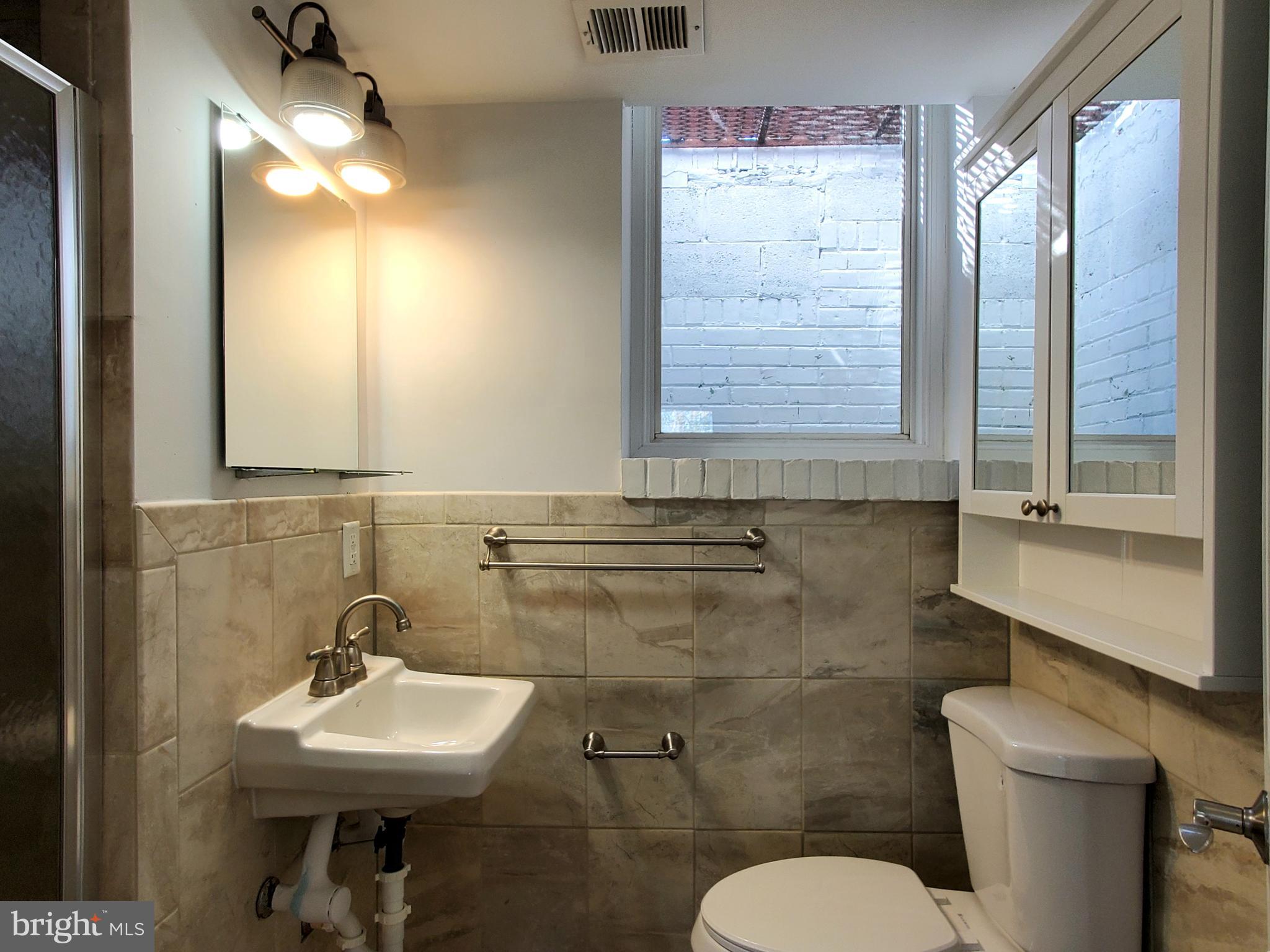 CONGRESSIONAL FOREST - Residential Lease