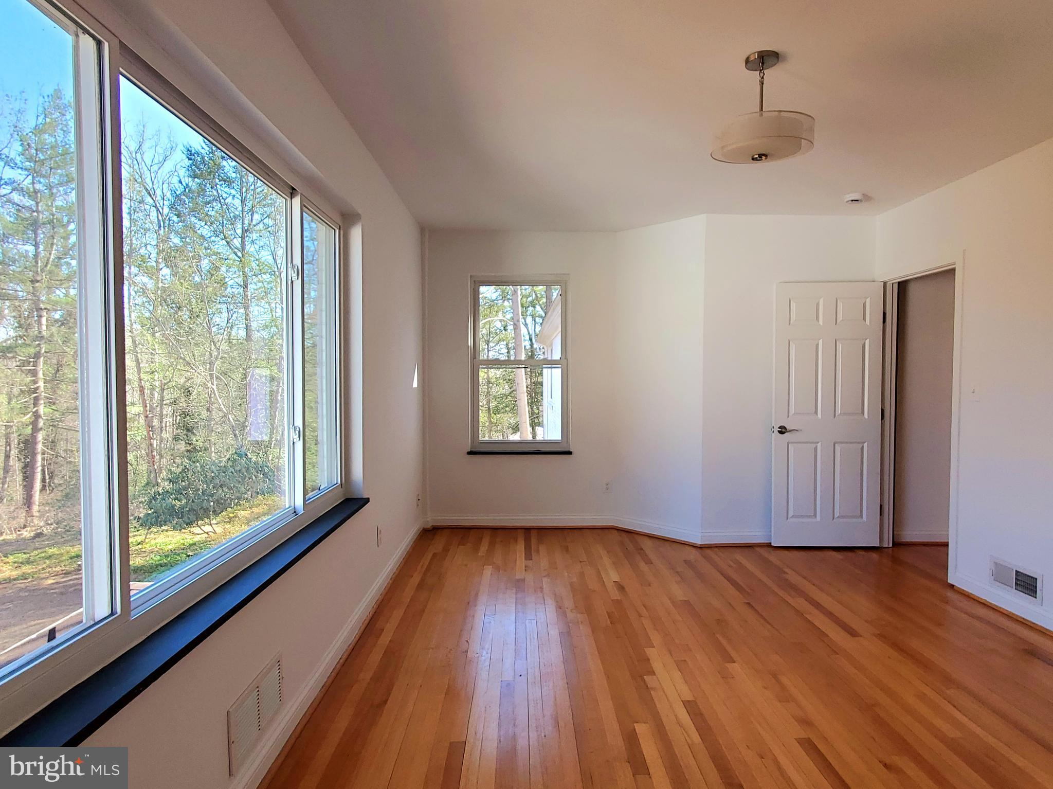 CONGRESSIONAL FOREST - Residential Lease