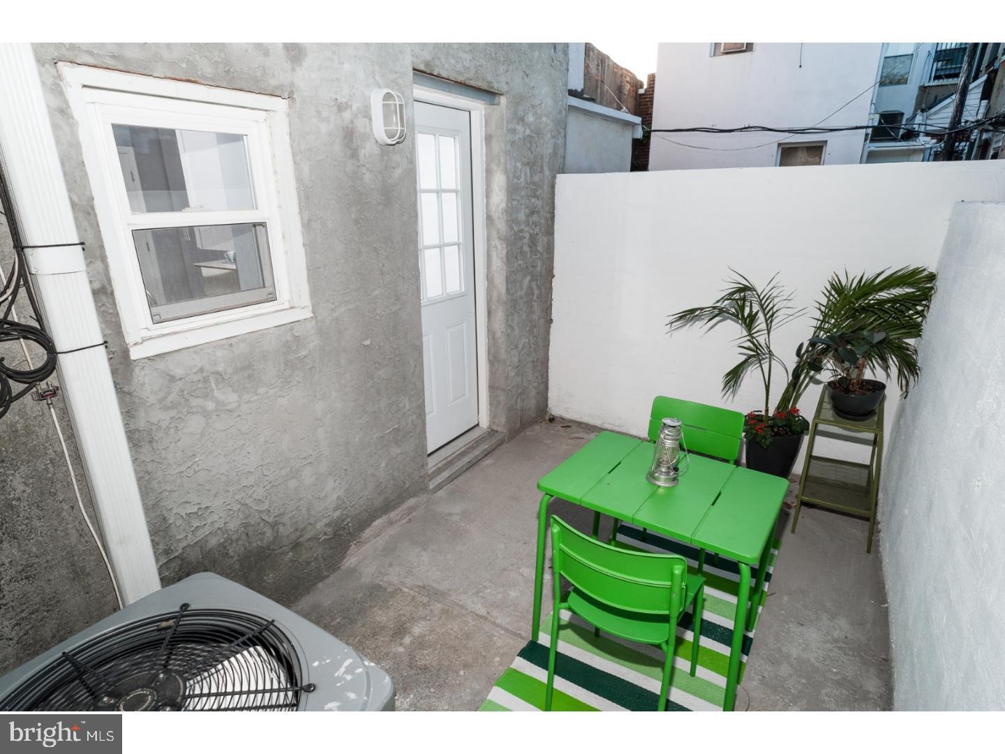 POINT BREEZE - Residential Lease