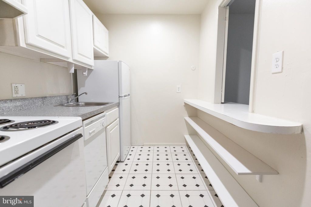 Photo of 2311 Spruce Street #203, PHILADELPHIA, PA 19103 (MLS # PAPH2580050)