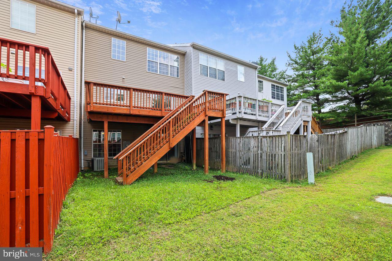 LONGMEAD - Residential Lease