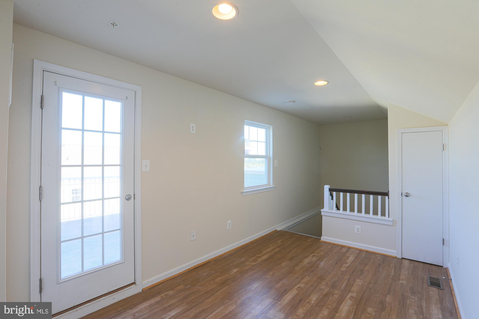 BEAR CREEK - Residential