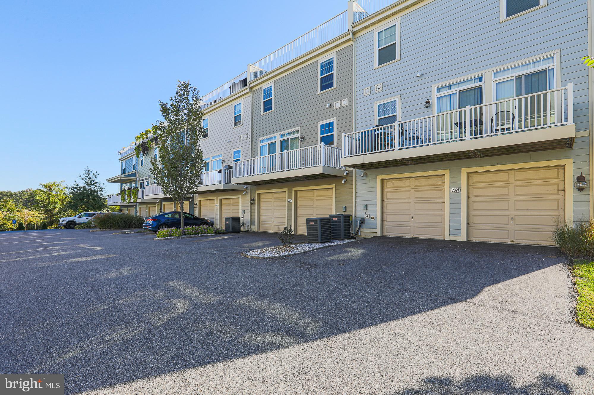 BEAR CREEK - Residential