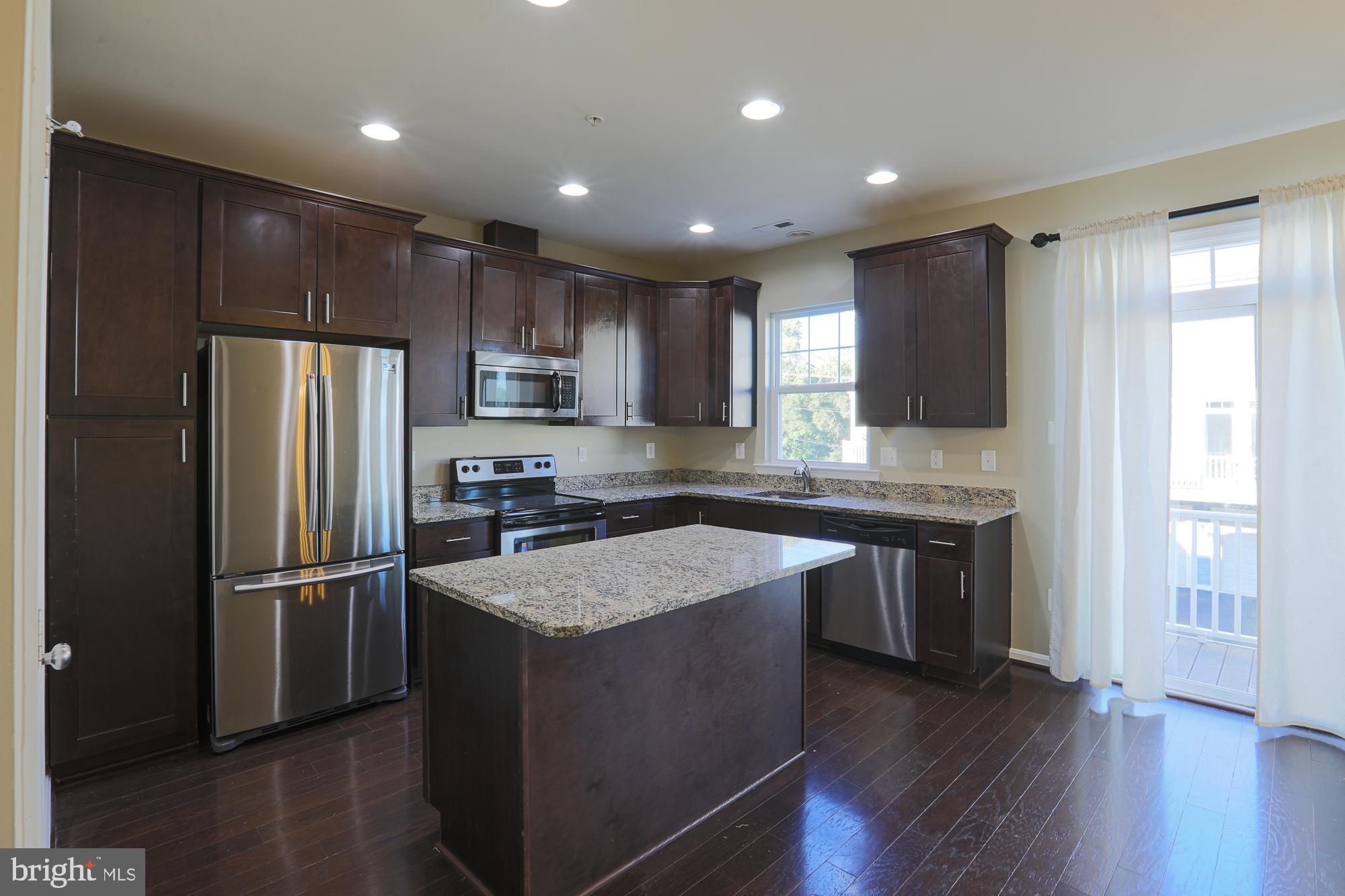 BEAR CREEK - Residential