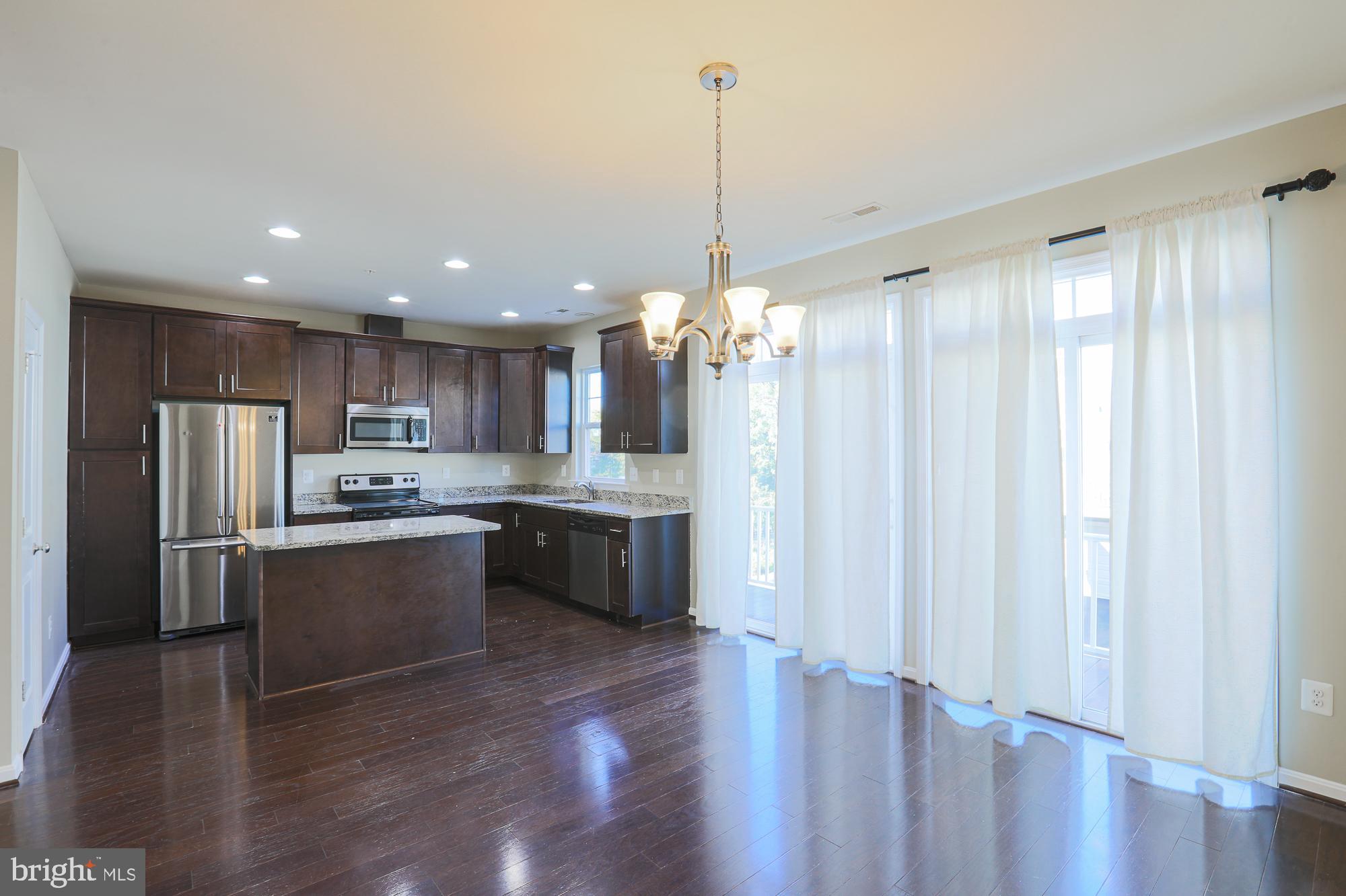 BEAR CREEK - Residential