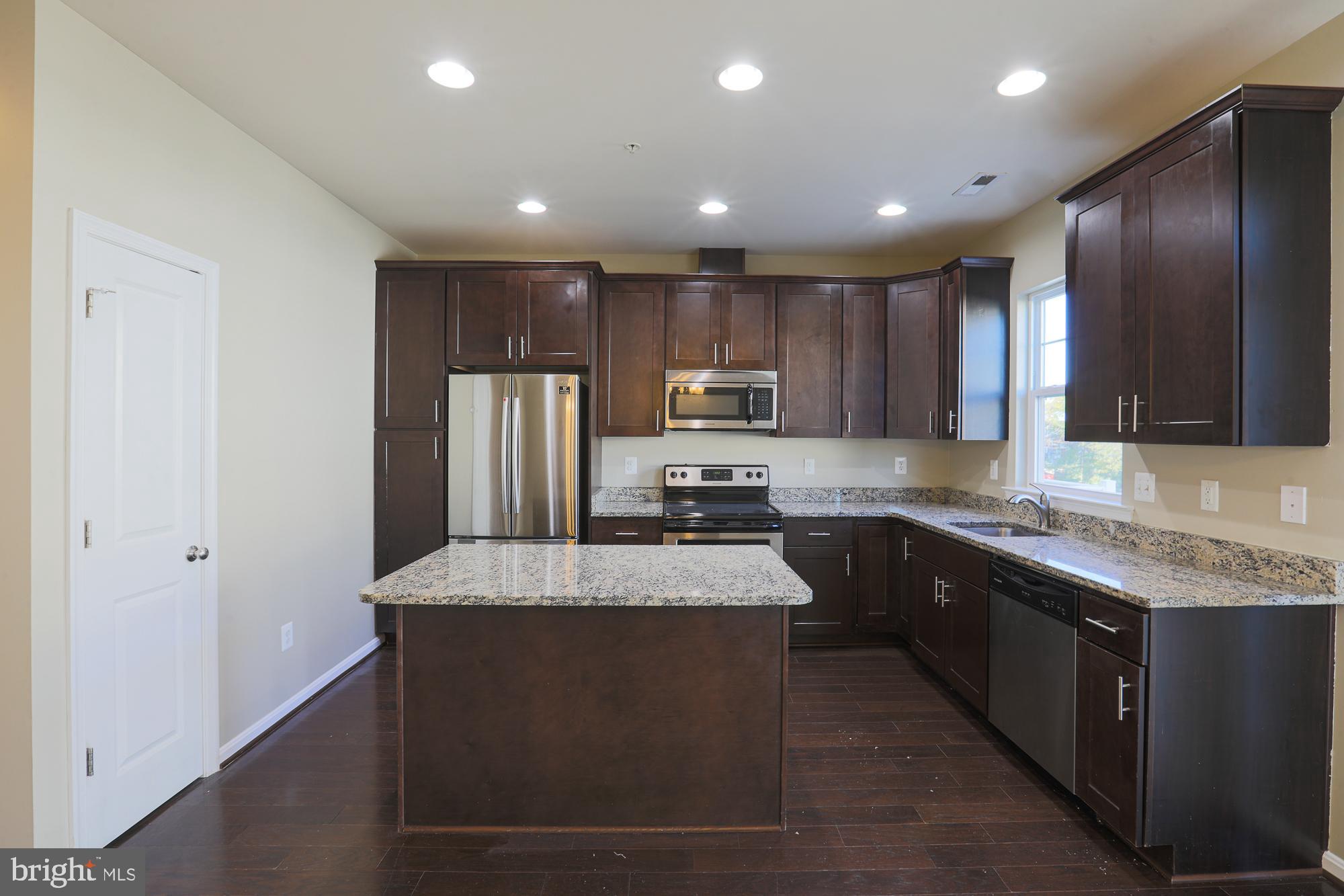 BEAR CREEK - Residential