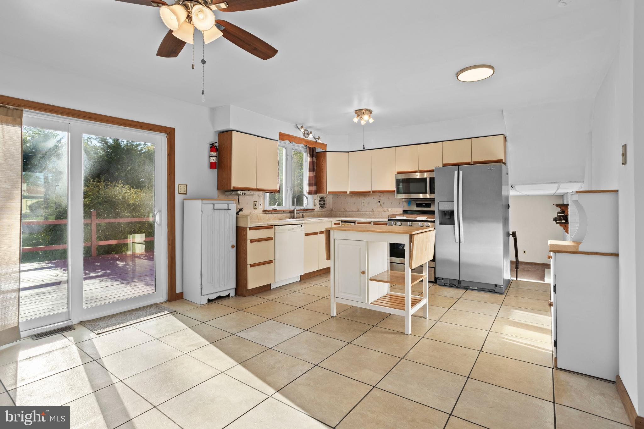 WOODBROOK - Residential Lease