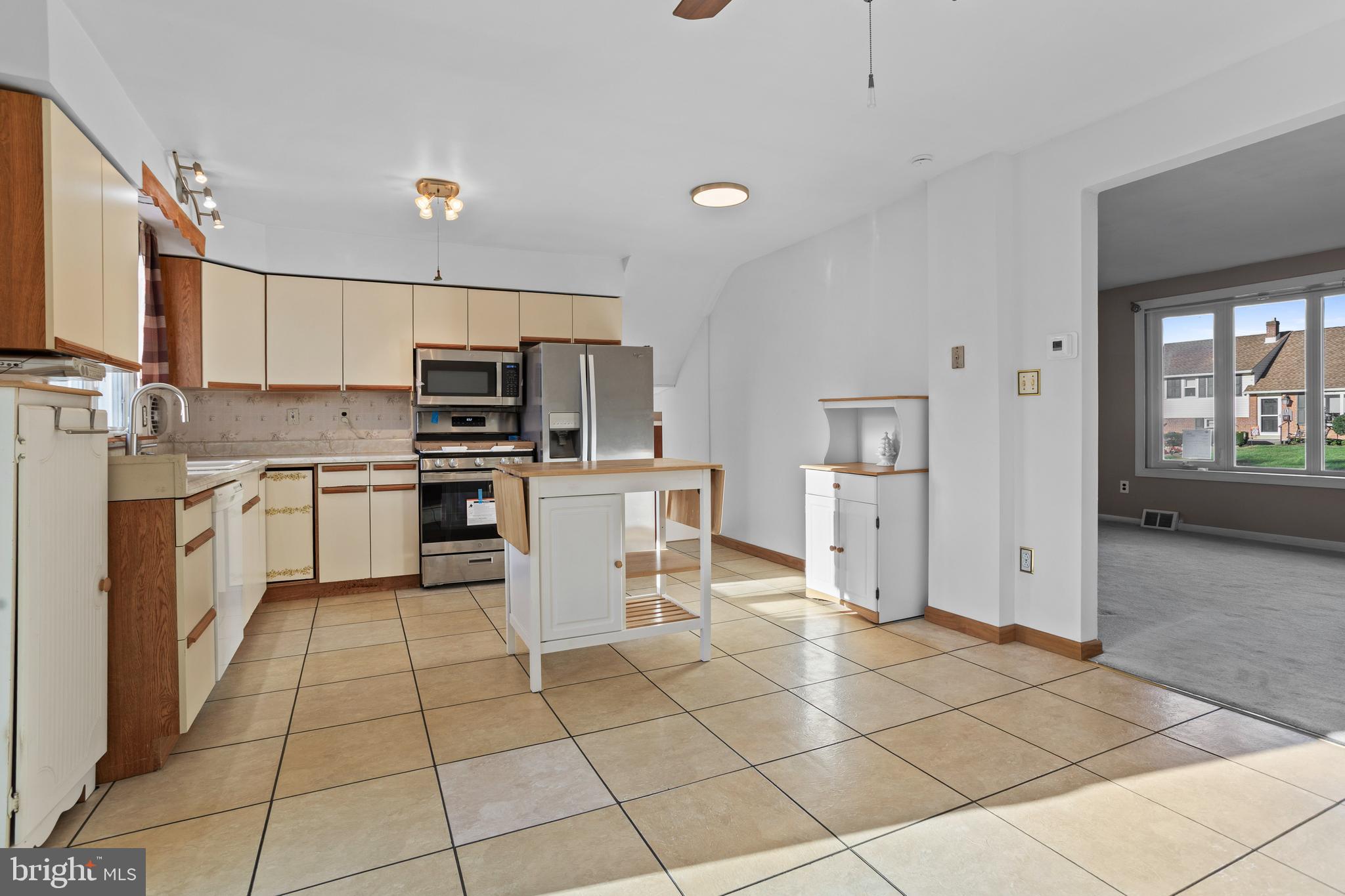 WOODBROOK - Residential Lease