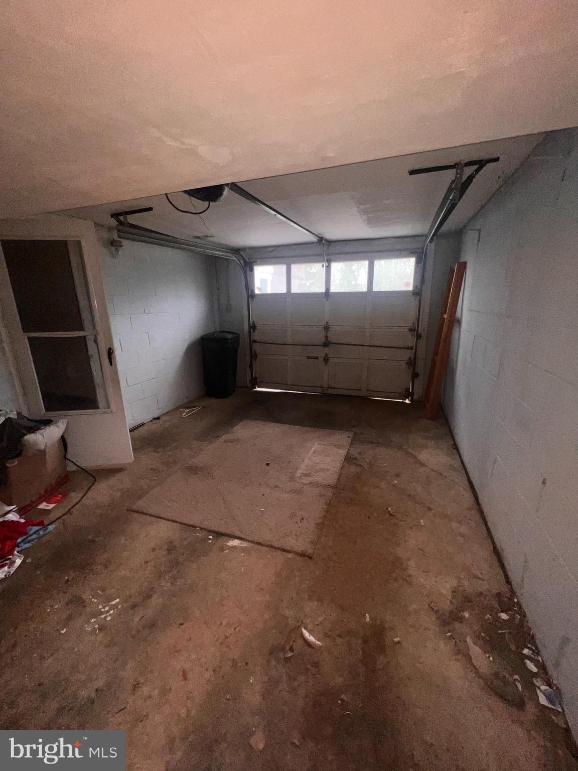 KNOLLBROOK - Residential