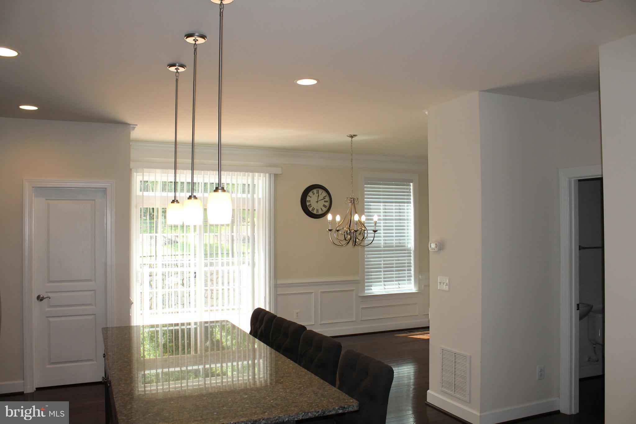 OVERLOOK - Residential Lease