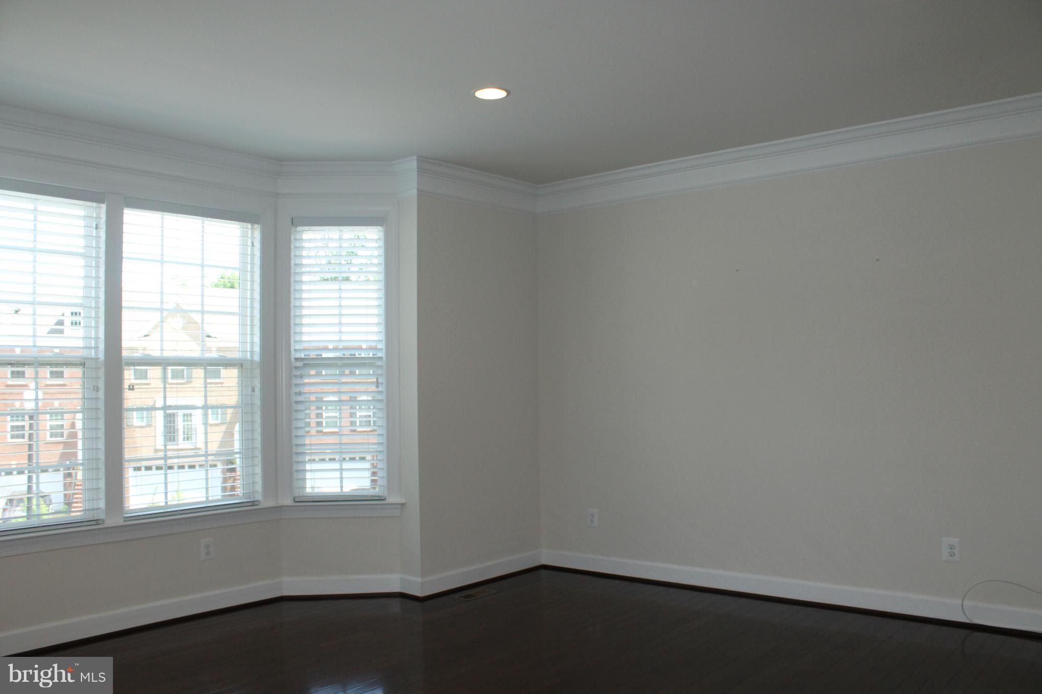 OVERLOOK - Residential Lease
