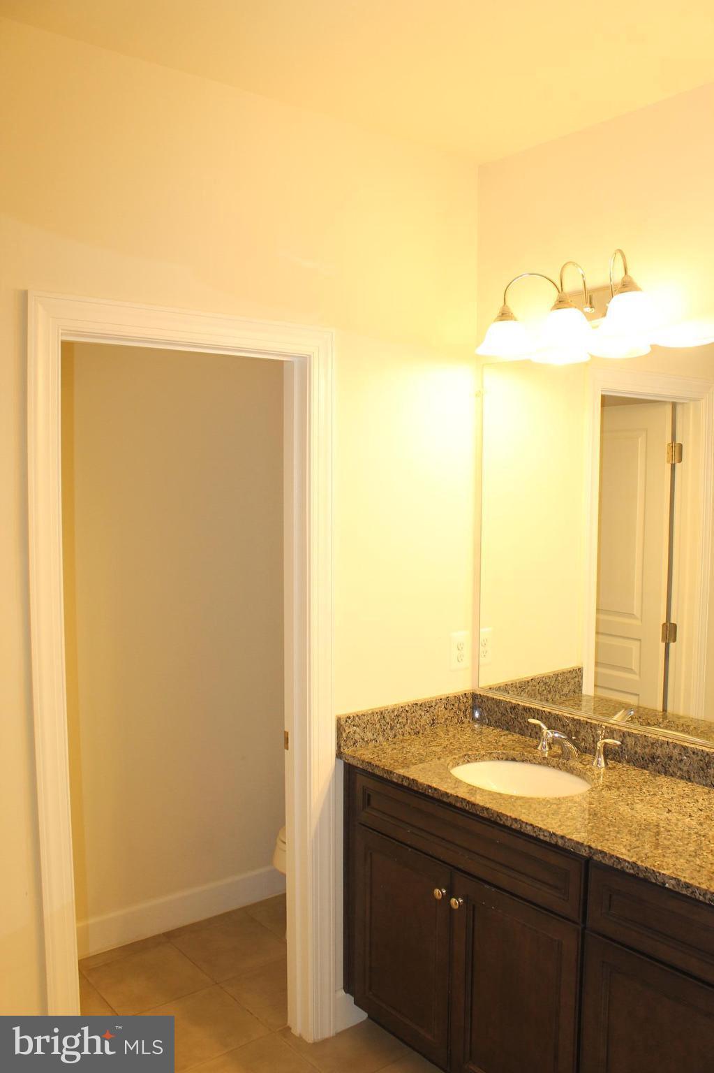 OVERLOOK - Residential Lease