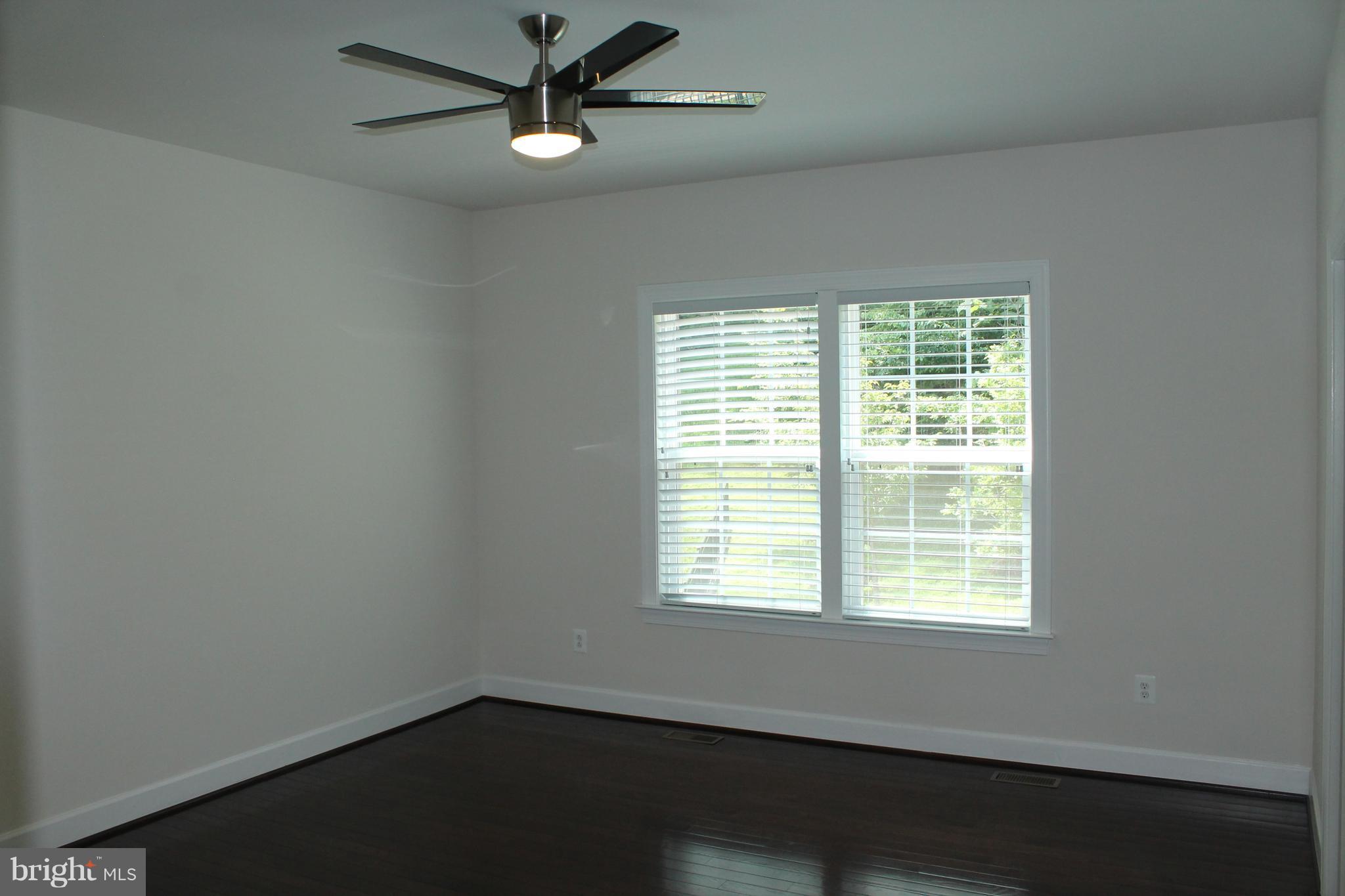 OVERLOOK - Residential Lease