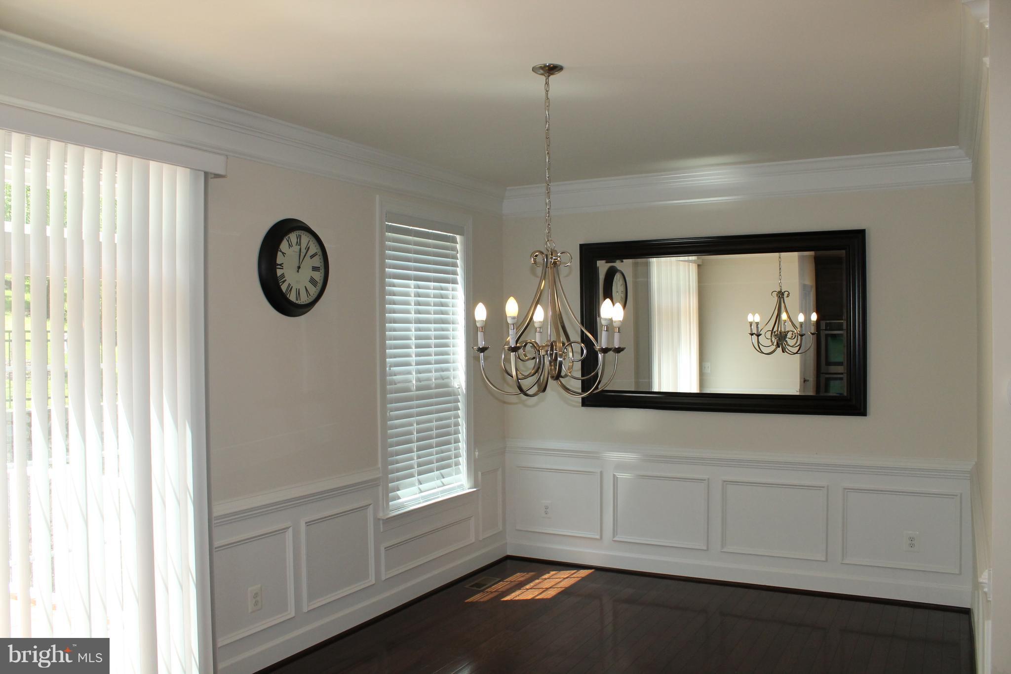 OVERLOOK - Residential Lease