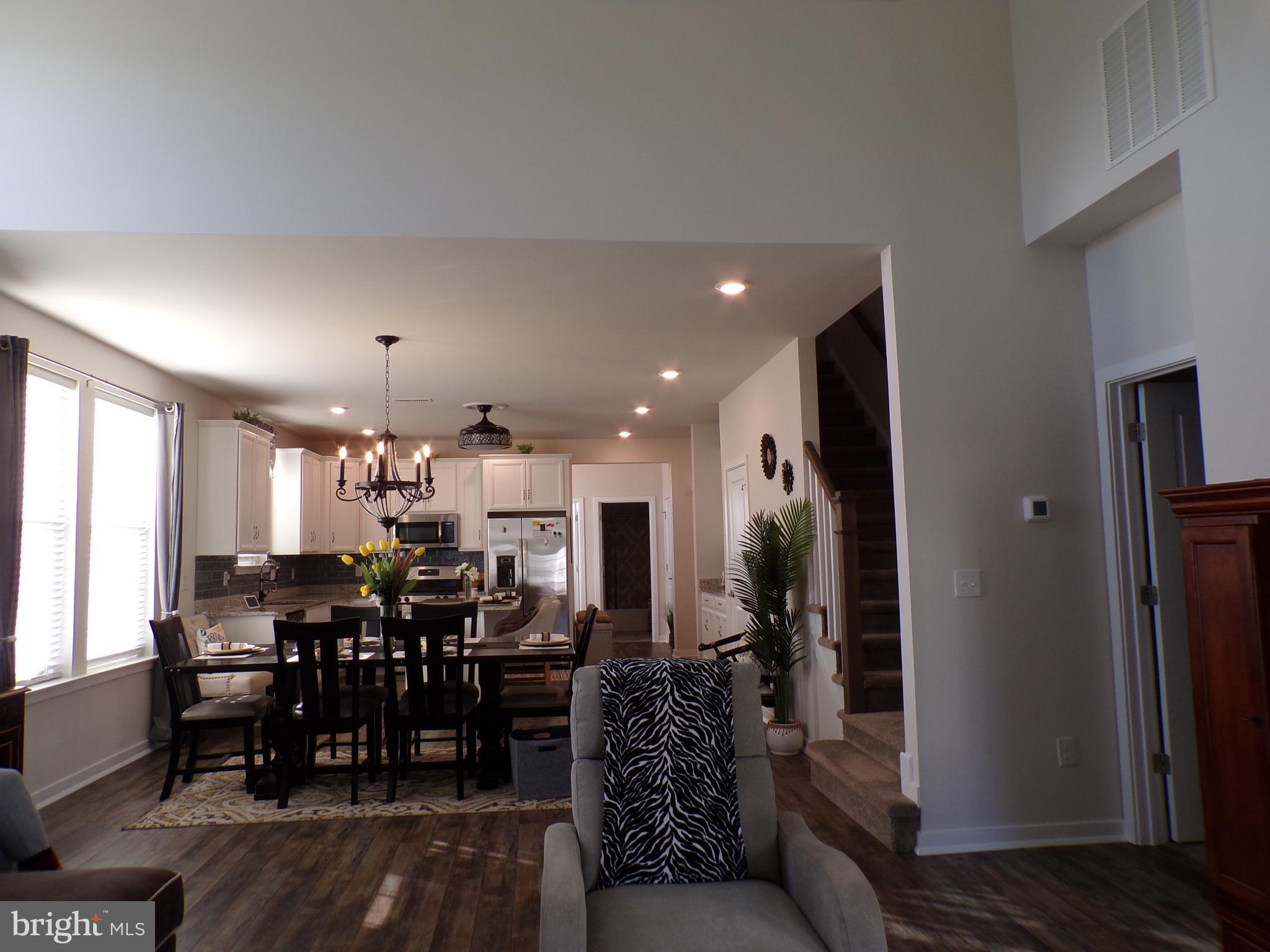 VENUE AT SMITHVILLE GREENE - Residential