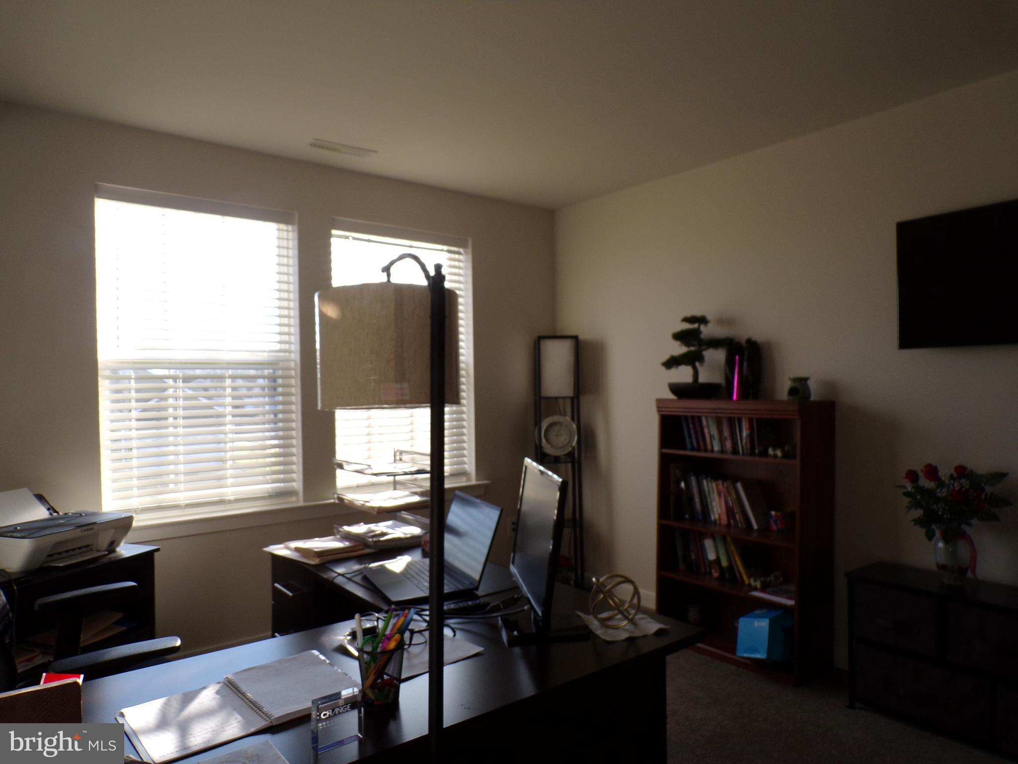 VENUE AT SMITHVILLE GREENE - Residential