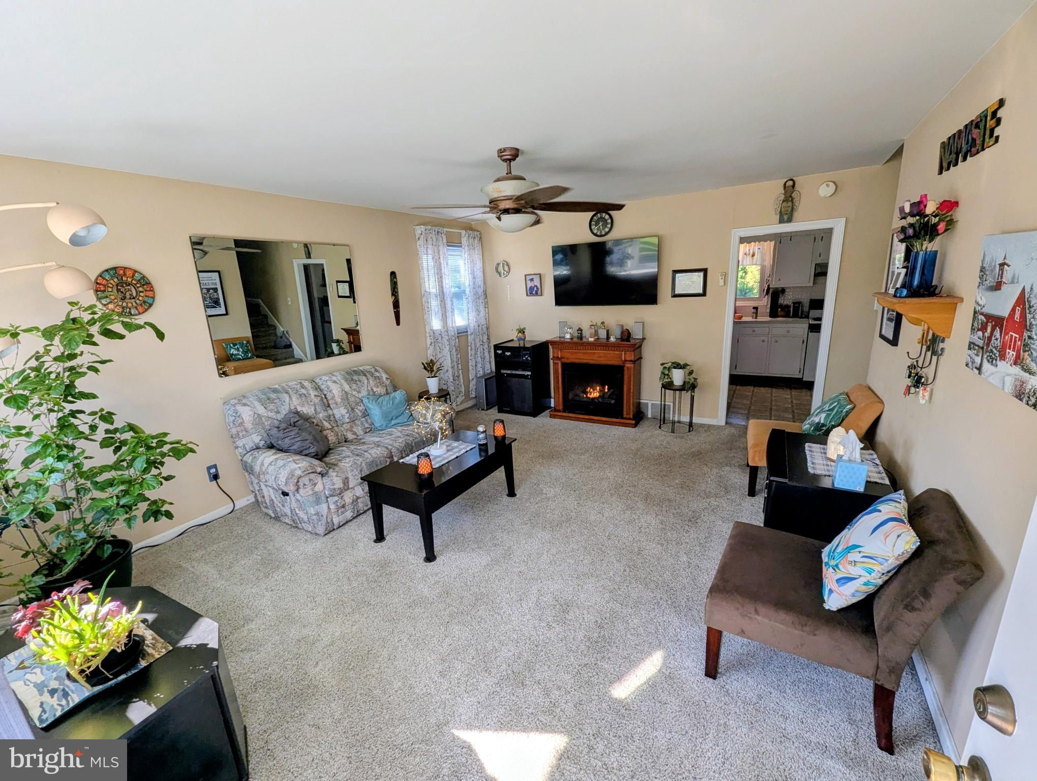 3641 DEEPWATER LANE