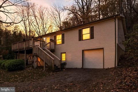 12702 SKIWAY DRIVE WAYNESBORO PA 17268