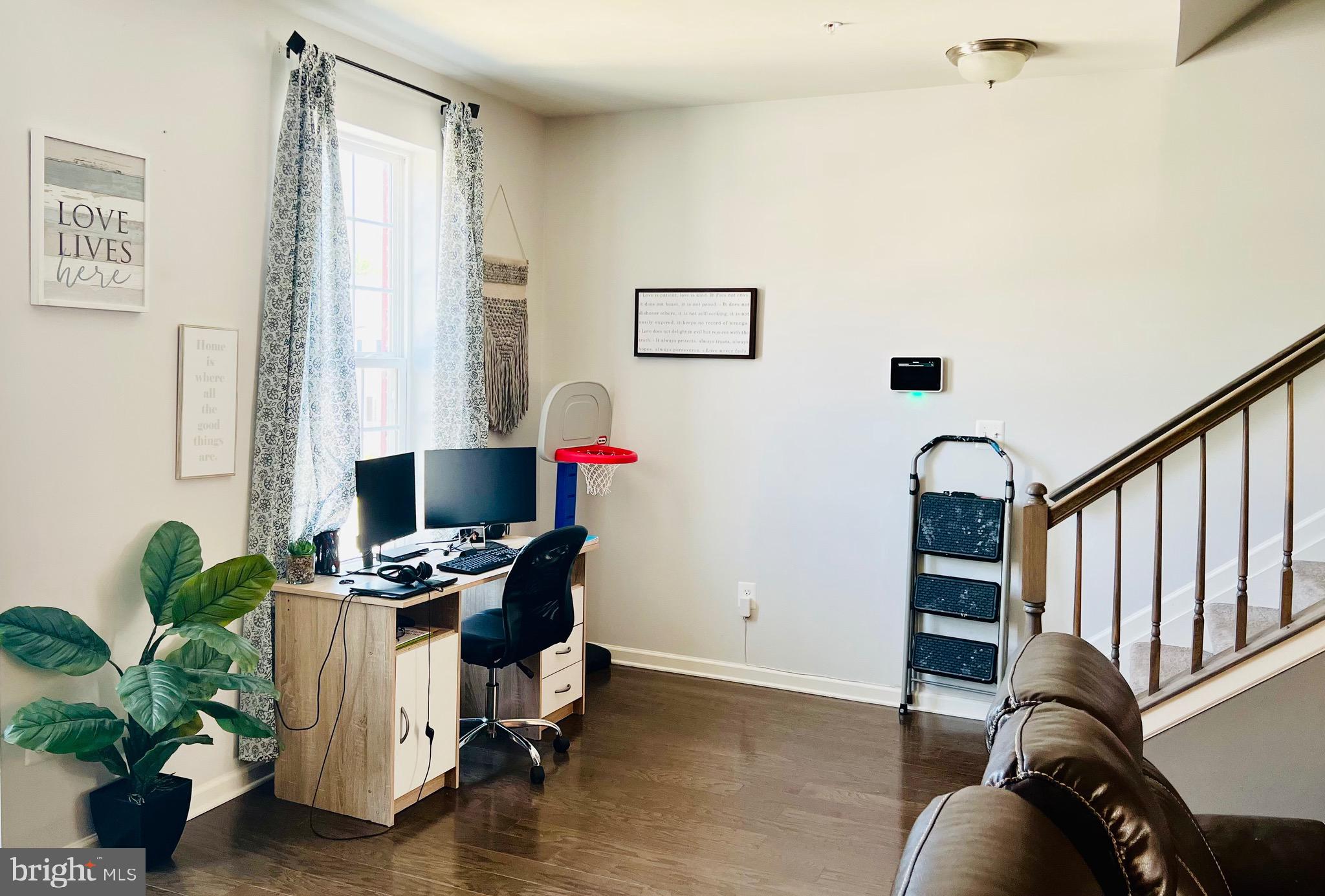 PRESERVE AT WINDLASS RUN - Residential