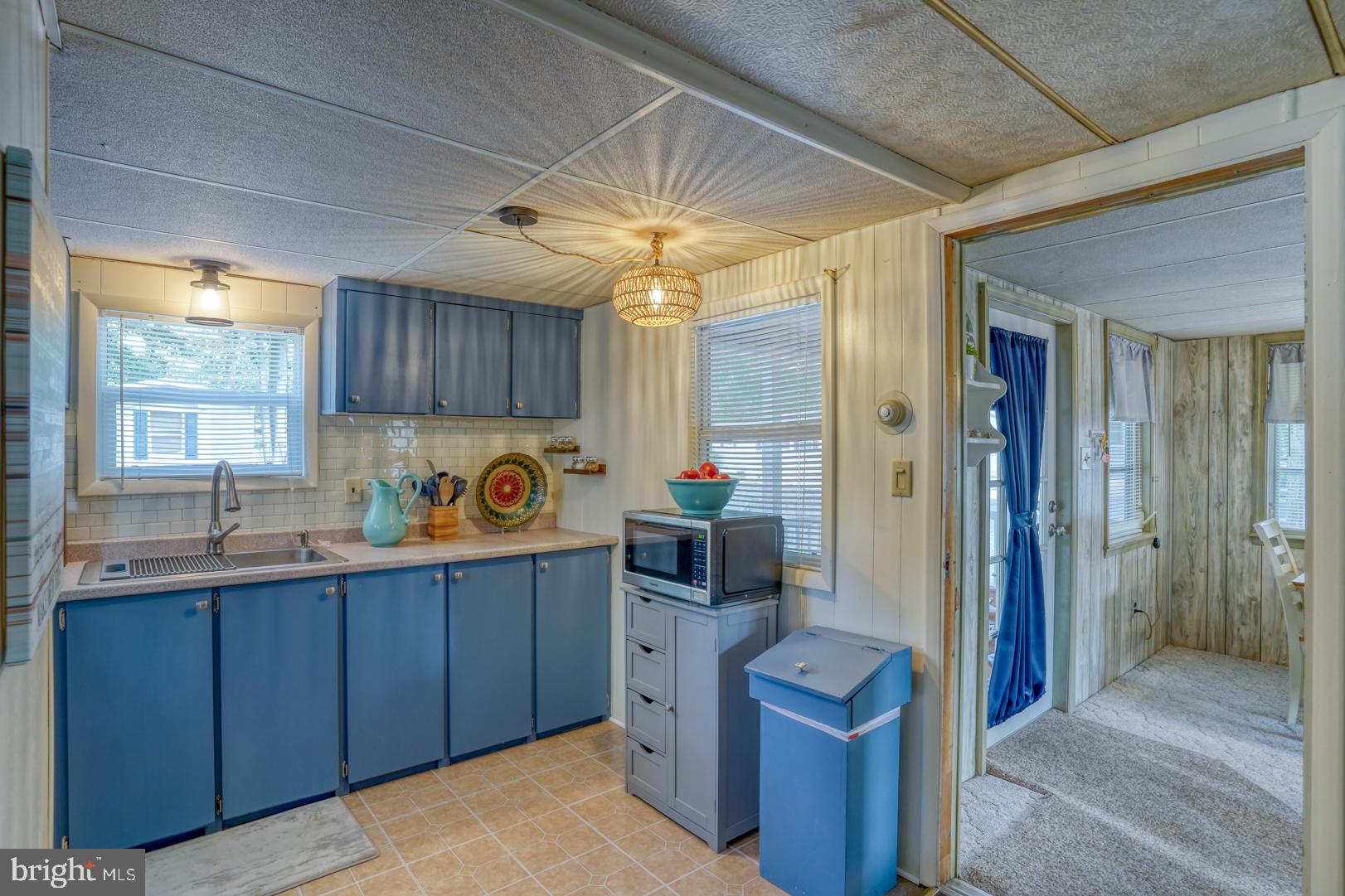 SUN RETREATS REHOBOTH BAY - Residential