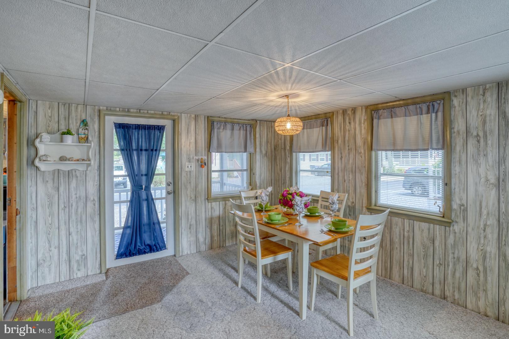 SUN RETREATS REHOBOTH BAY - Residential