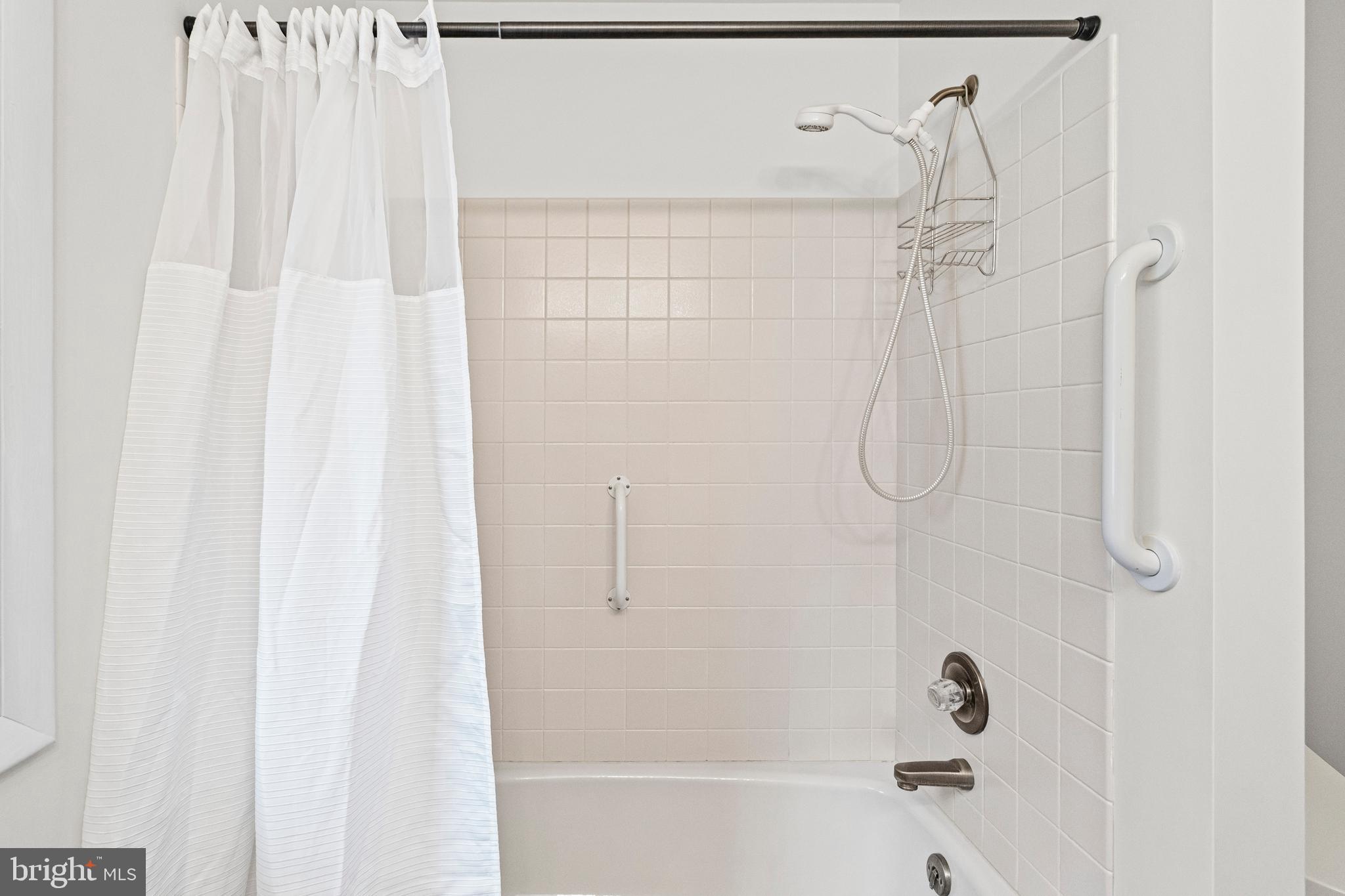 LONGFIELD ESTATES - Residential