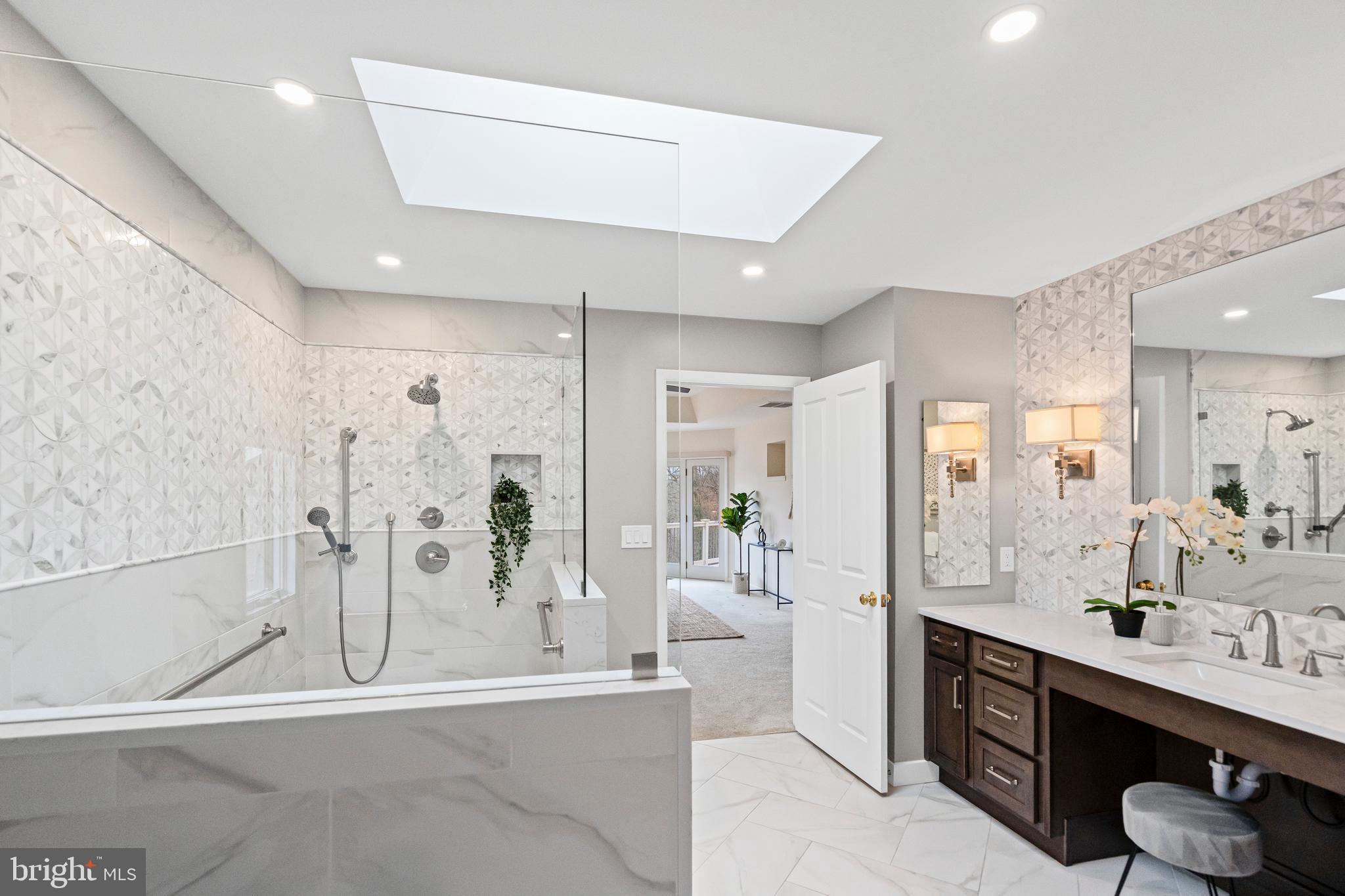 LONGFIELD ESTATES - Residential