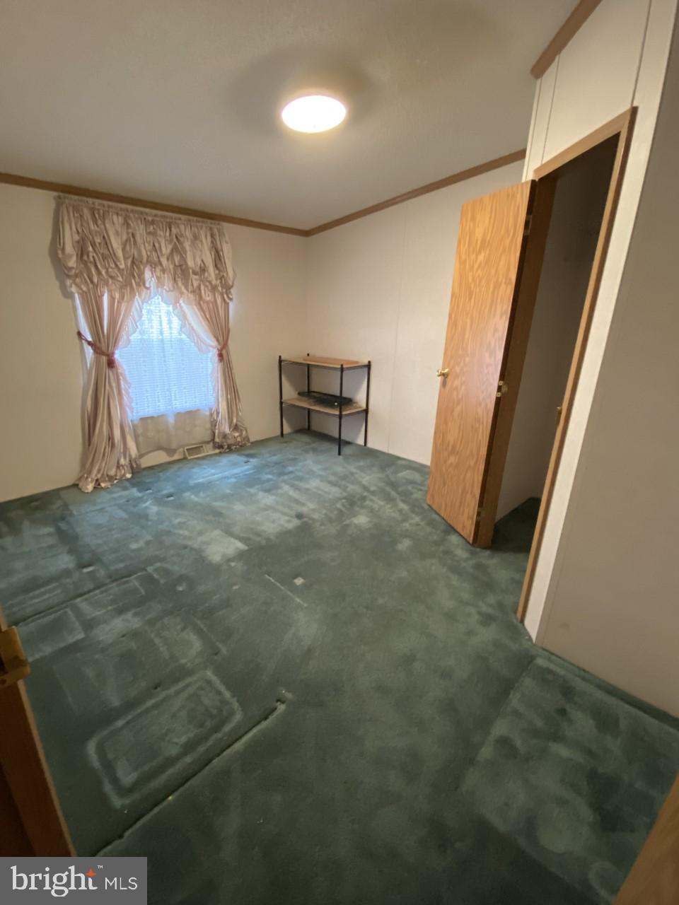 HARFORD MOBILE VILLAGE - Residential