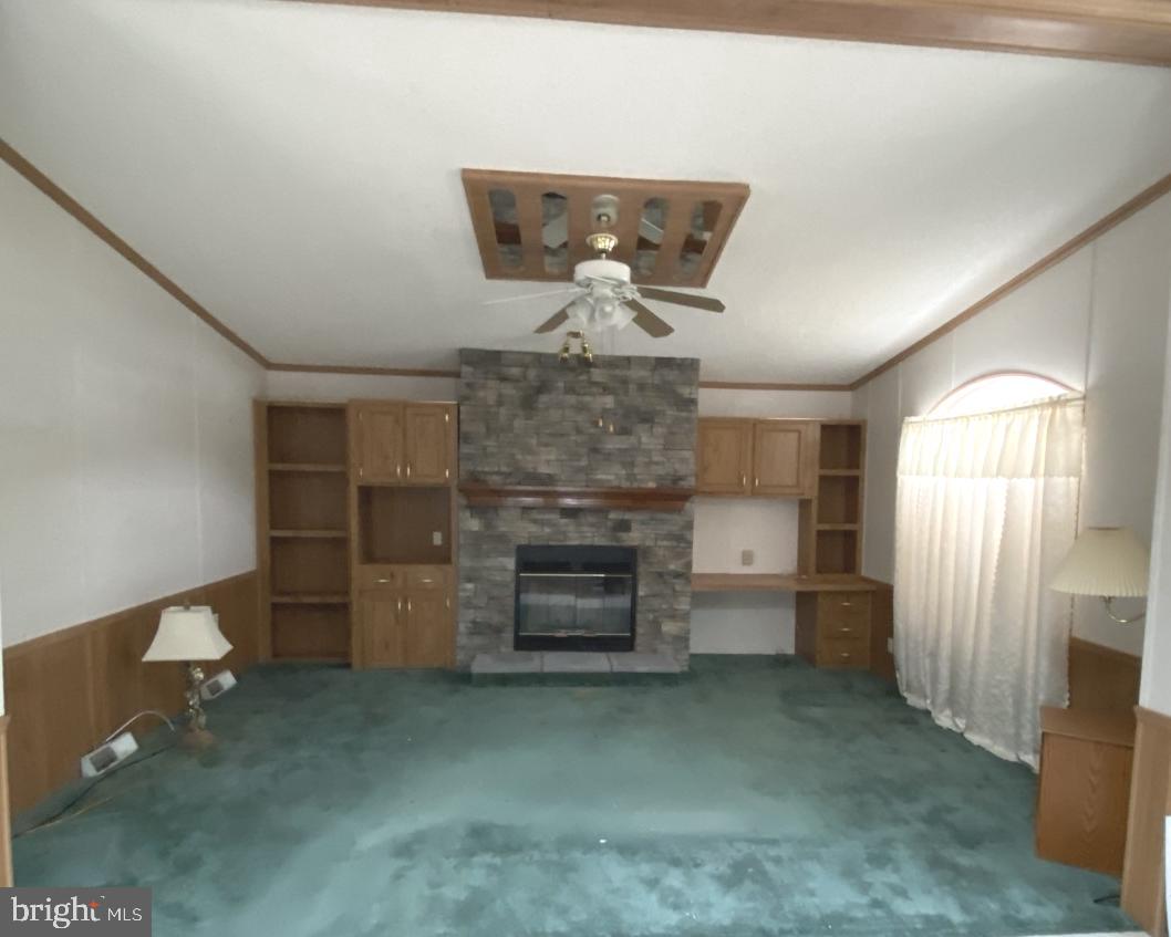 HARFORD MOBILE VILLAGE - Residential