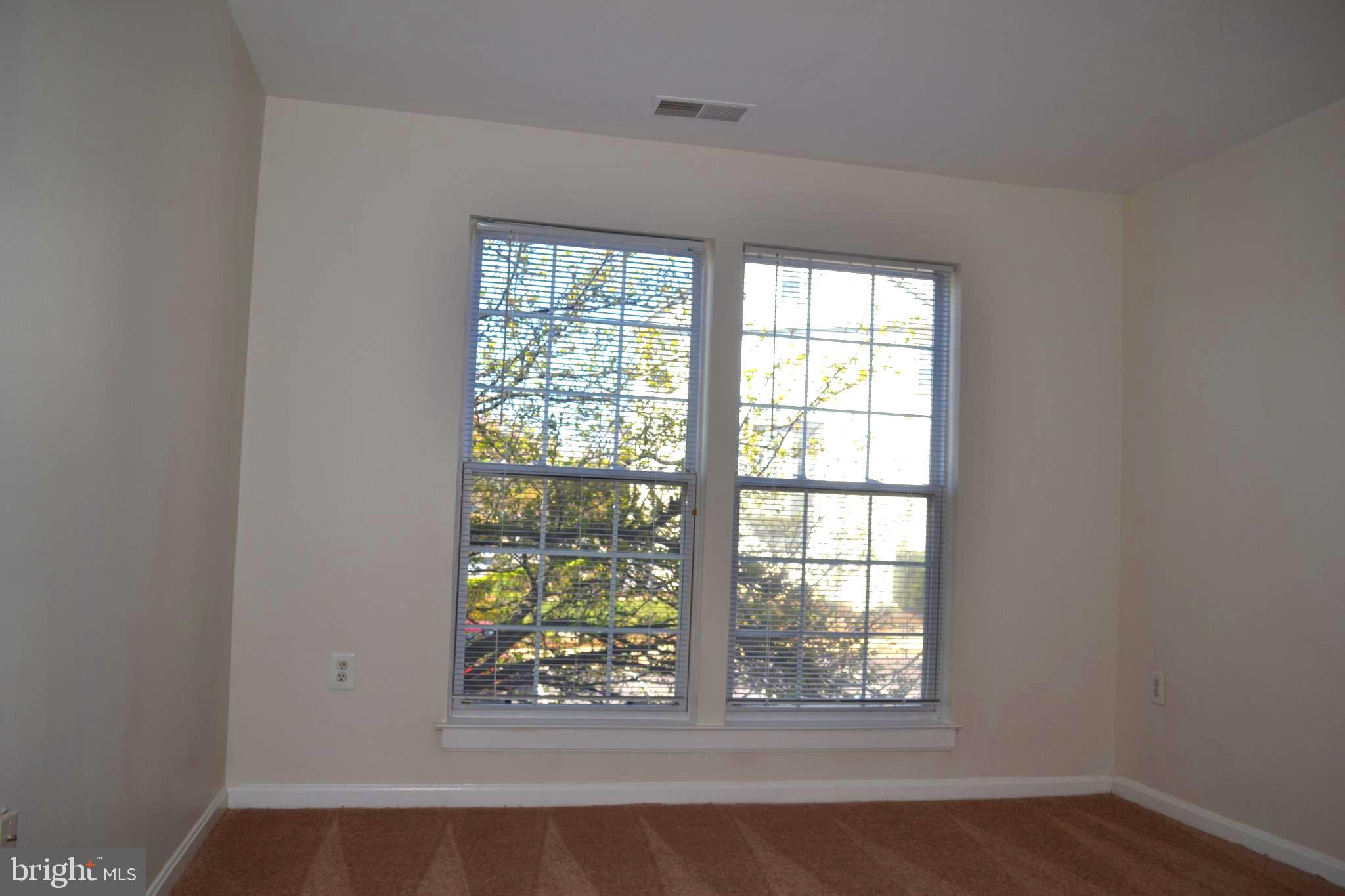 AMBER RIDGE AT MILESTONE - Residential Lease