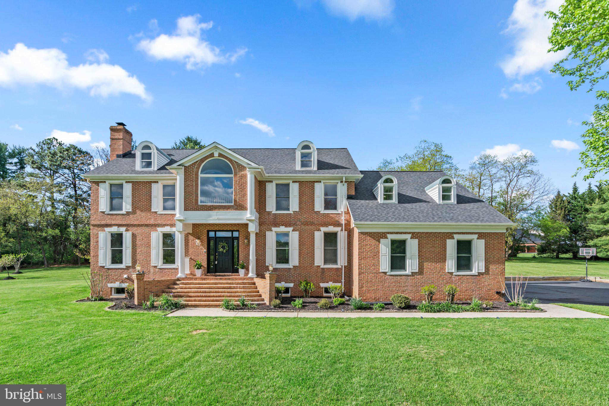 RIDGEWOOD - Residential