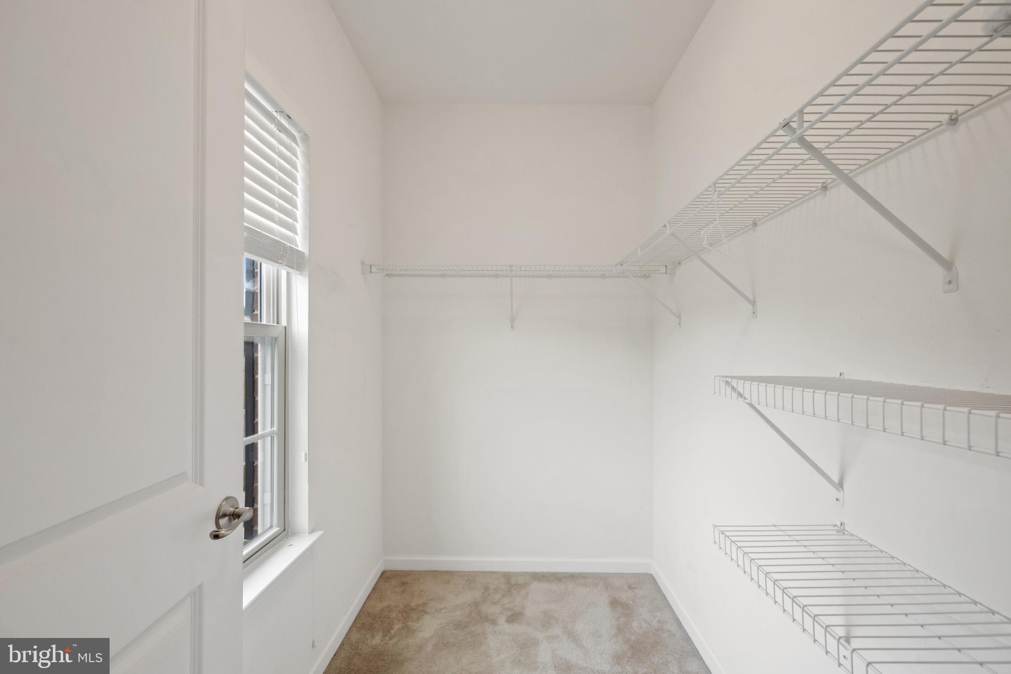 OAKDALE VILLAGE - Residential Lease