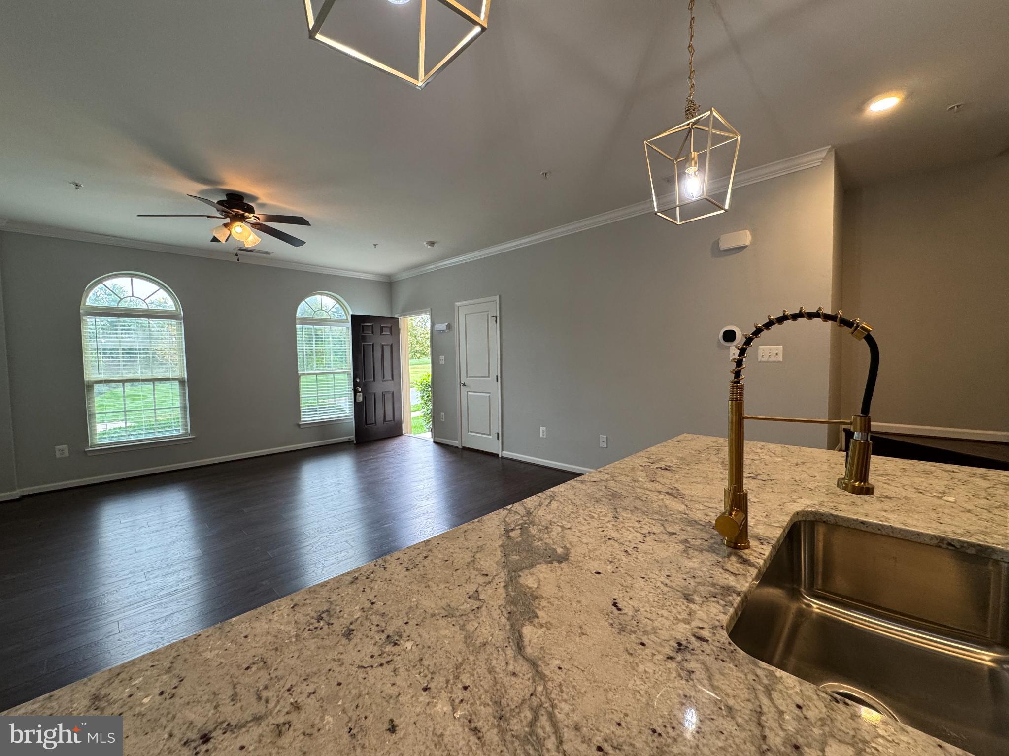 OAKDALE VILLAGE - Residential Lease