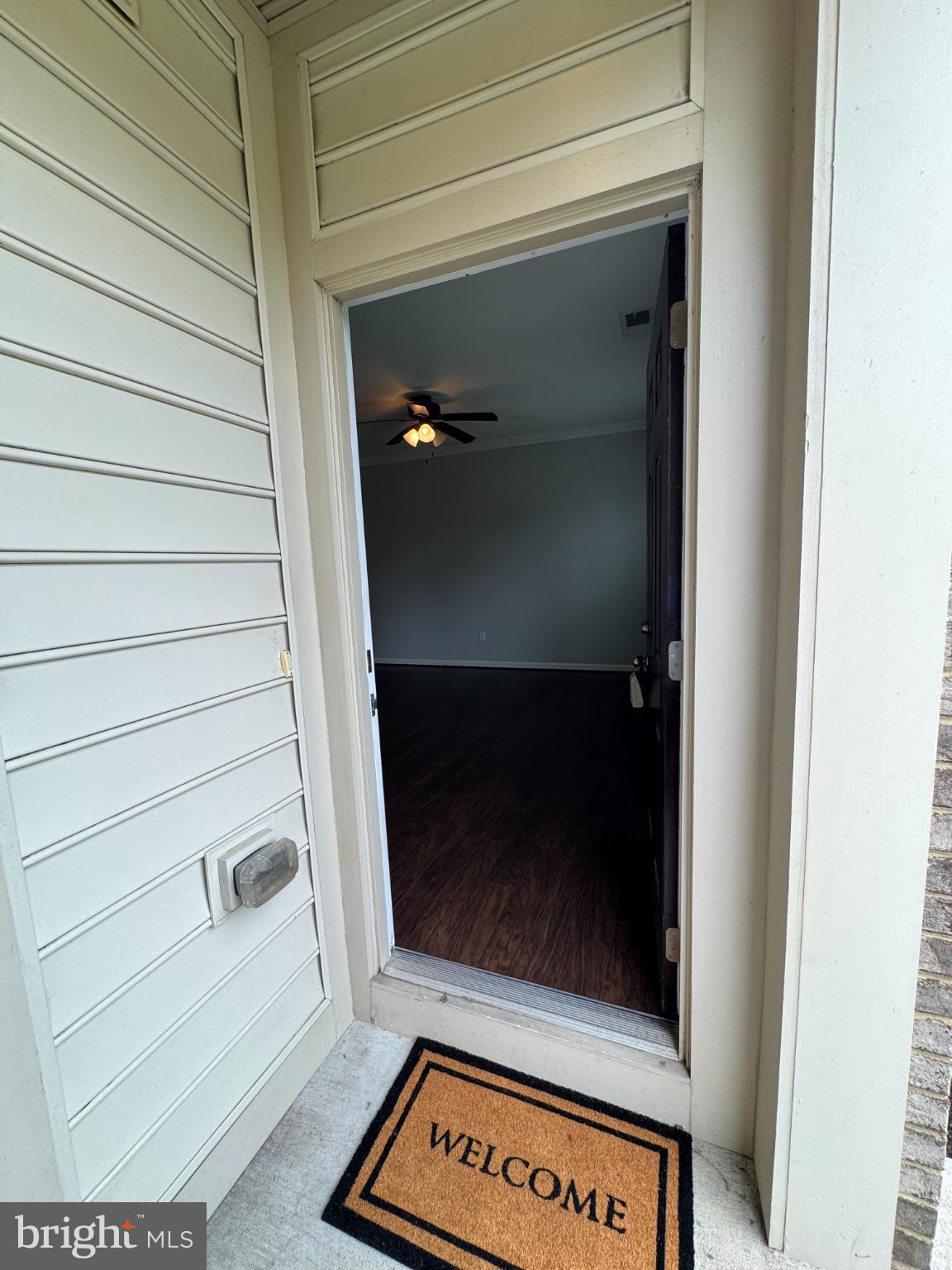 OAKDALE VILLAGE - Residential Lease