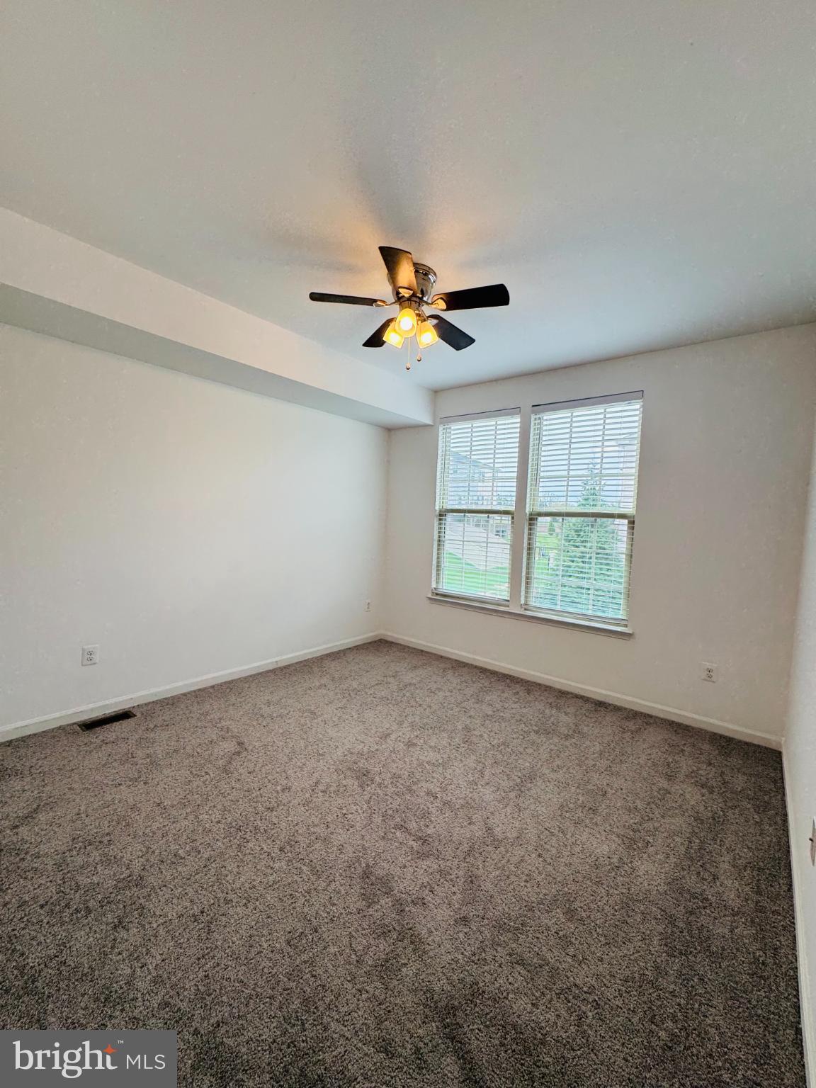 OAKDALE VILLAGE - Residential Lease