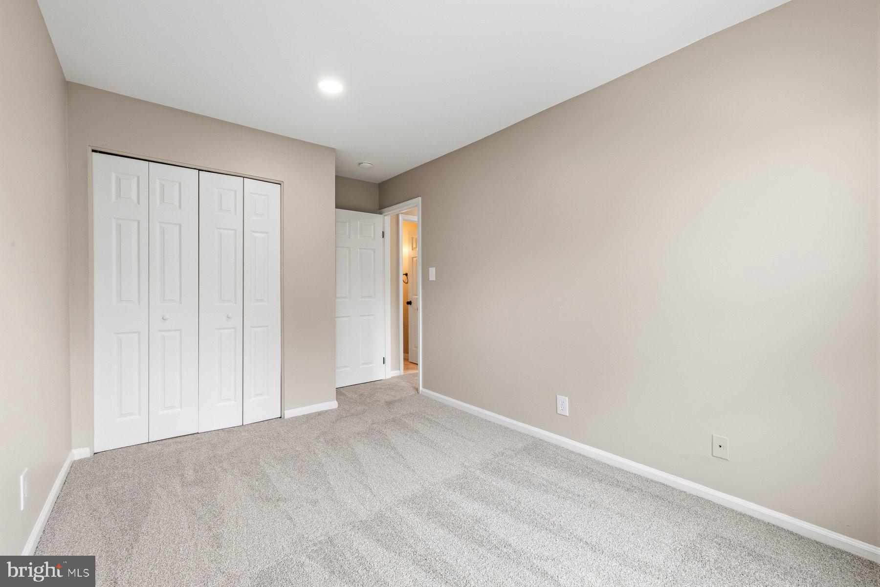 WOODSIDE VILLAGE - Residential