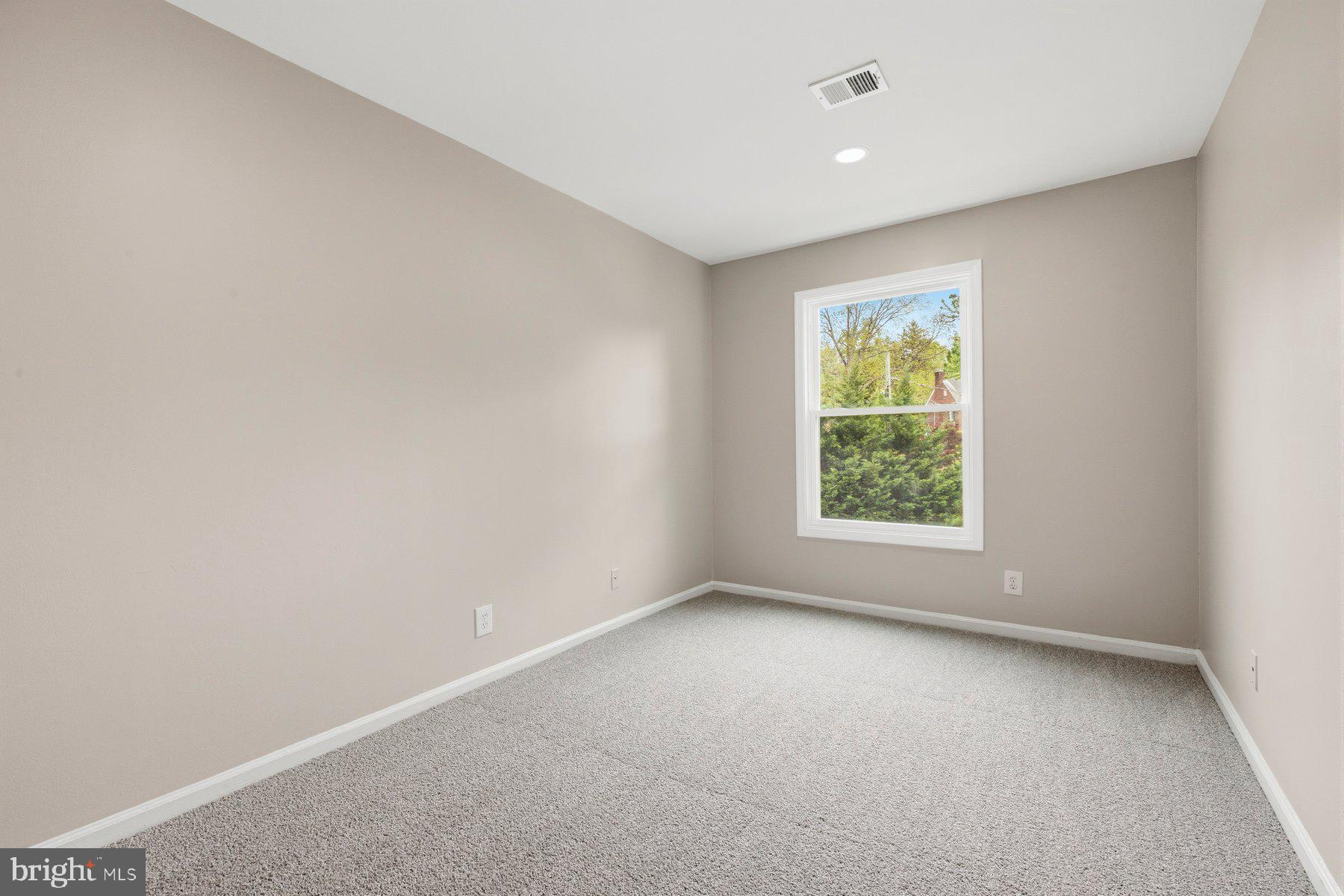 WOODSIDE VILLAGE - Residential